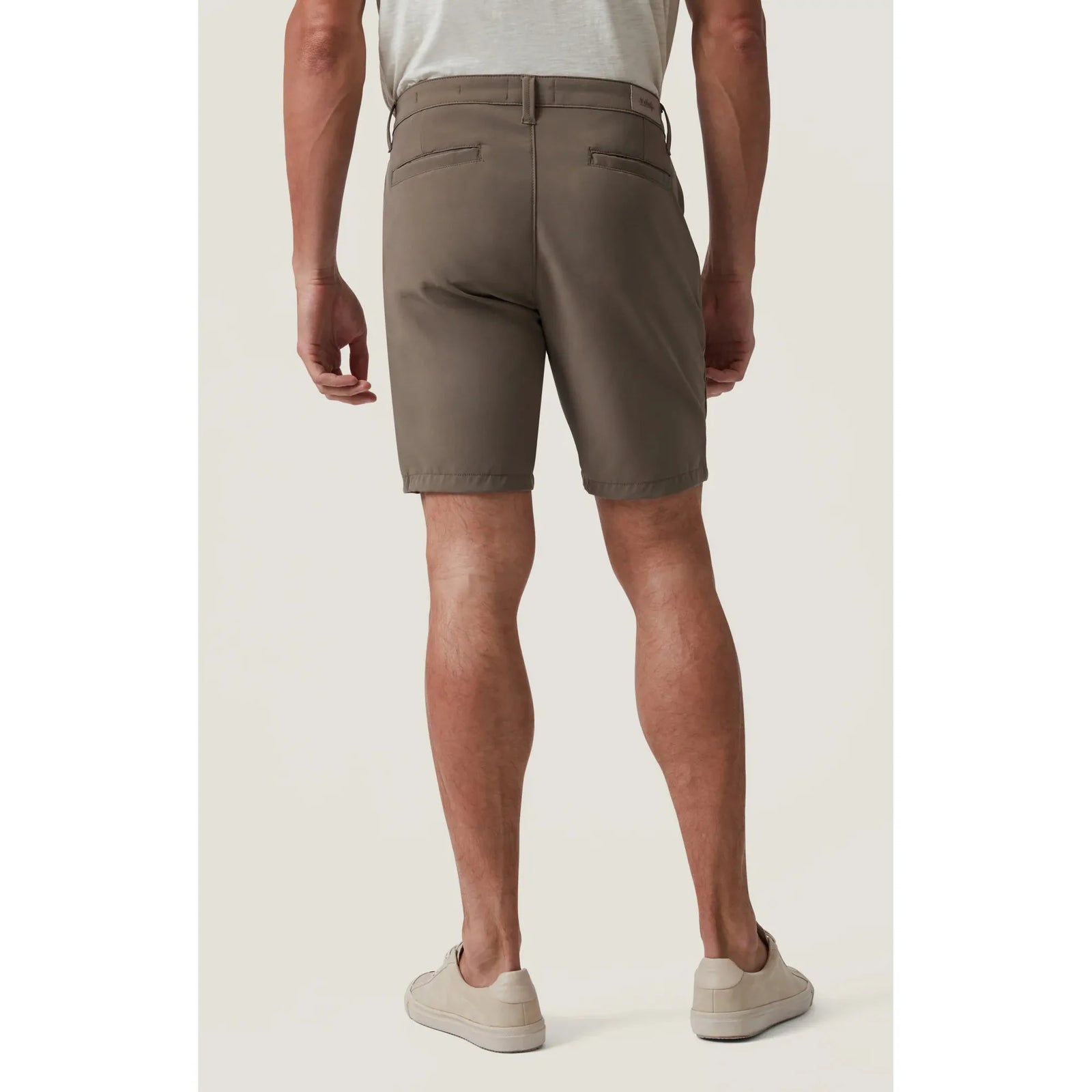 Stylish 34 Heritage Arizona Commuter Luxe Short in taupe, perfect for elevating your summer wardrobe.
