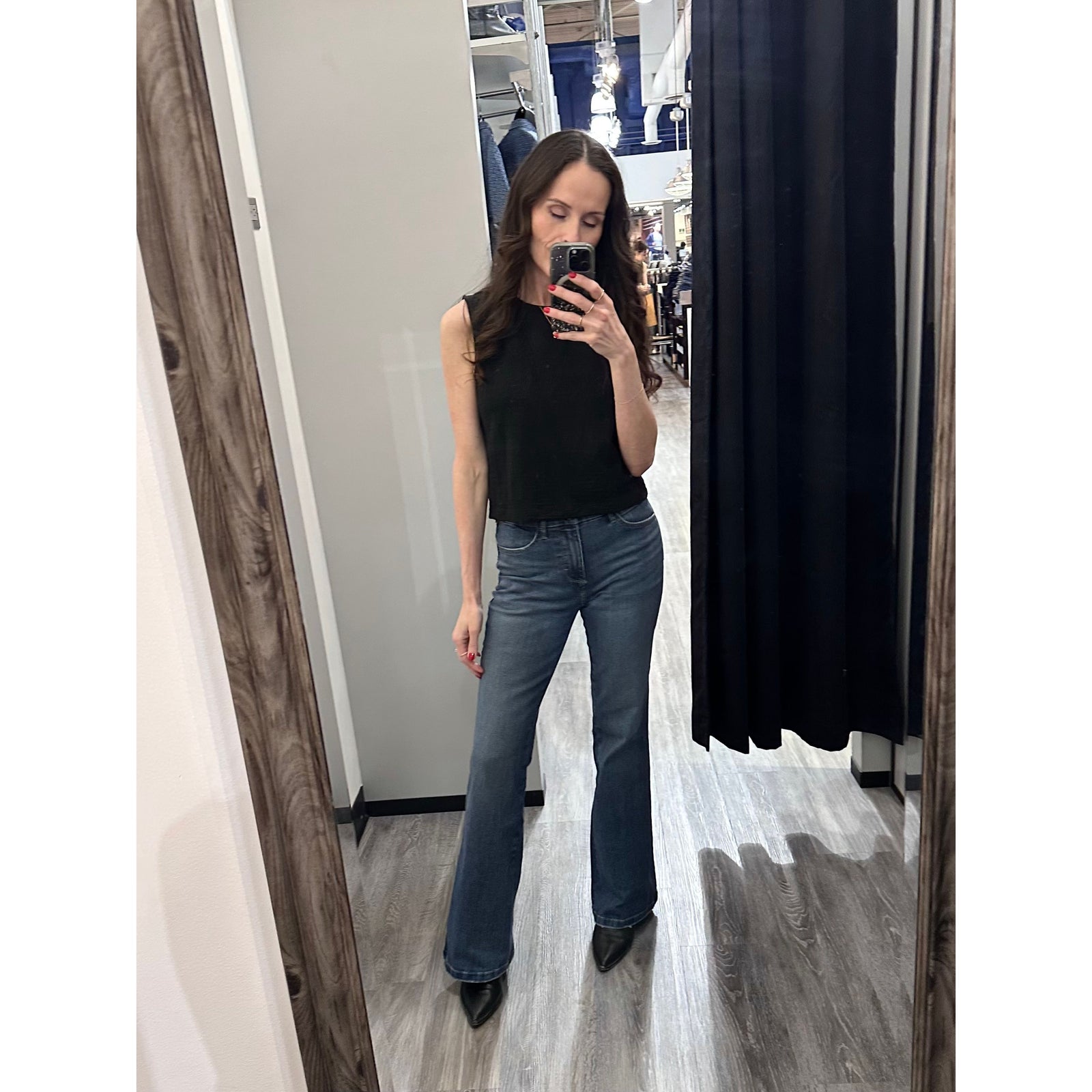 Wrangler Bespoke Flare in Lily