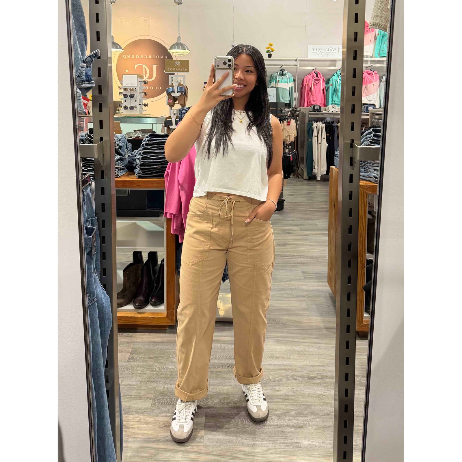 Daze Villa Drawstring Barrel Pant in Latte