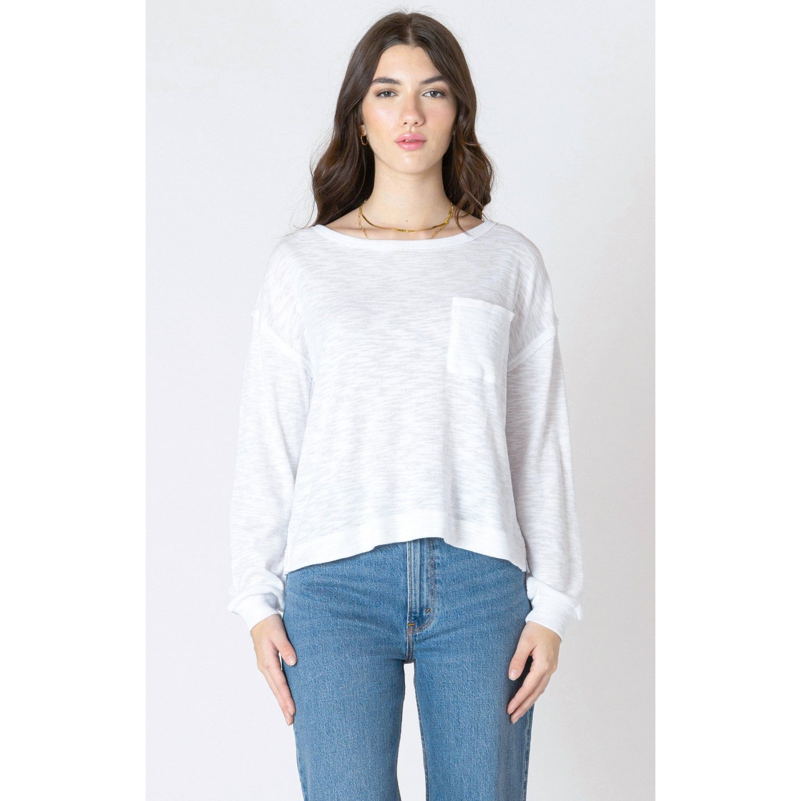 Stay stylish and cozy in the Dex Crew Neck Sweatshirt, featuring a ribbed neck and chest pocket for practicality.