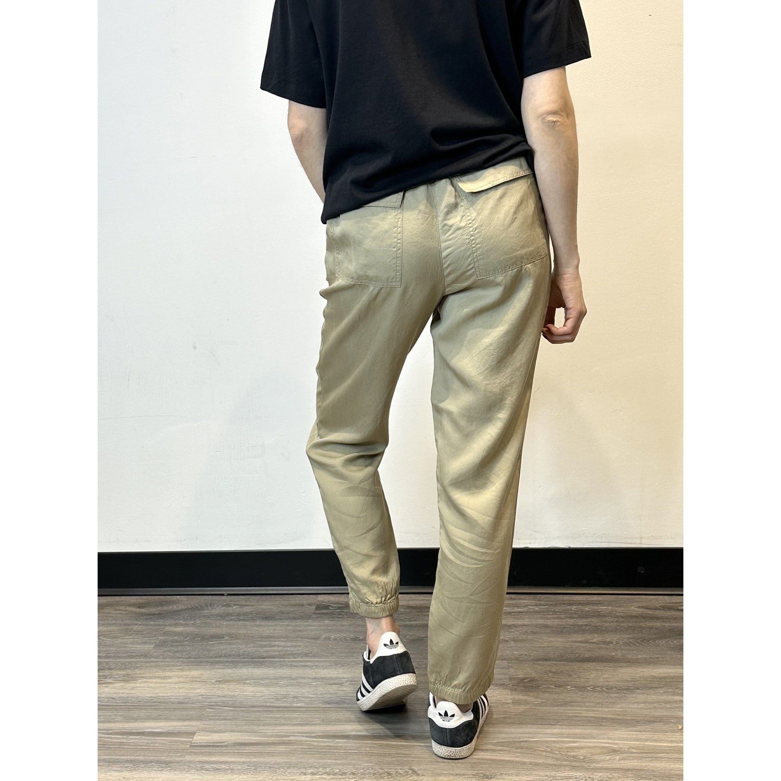 Dex Dex Drawstring Jogger