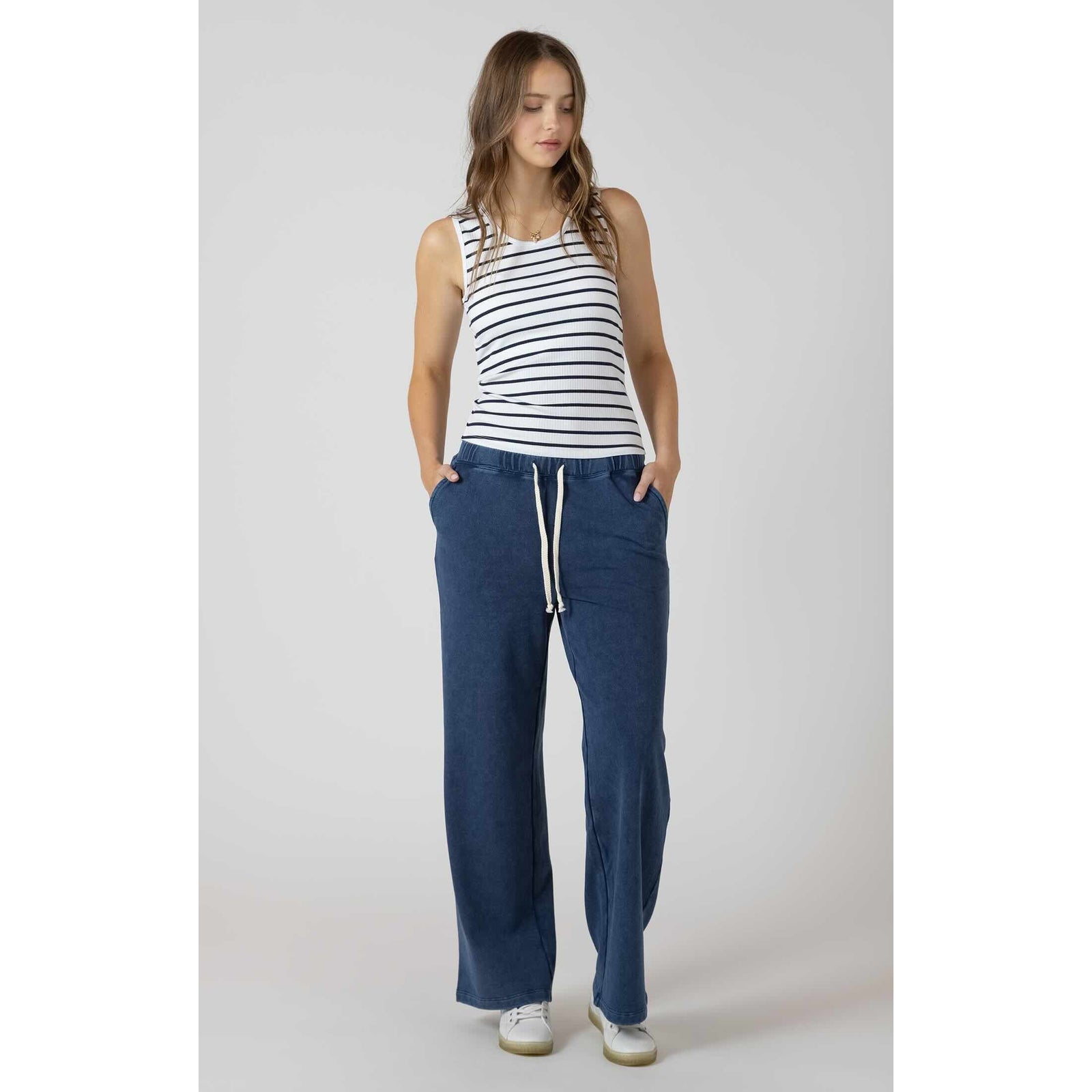 Dex Black Tape Essential Tank