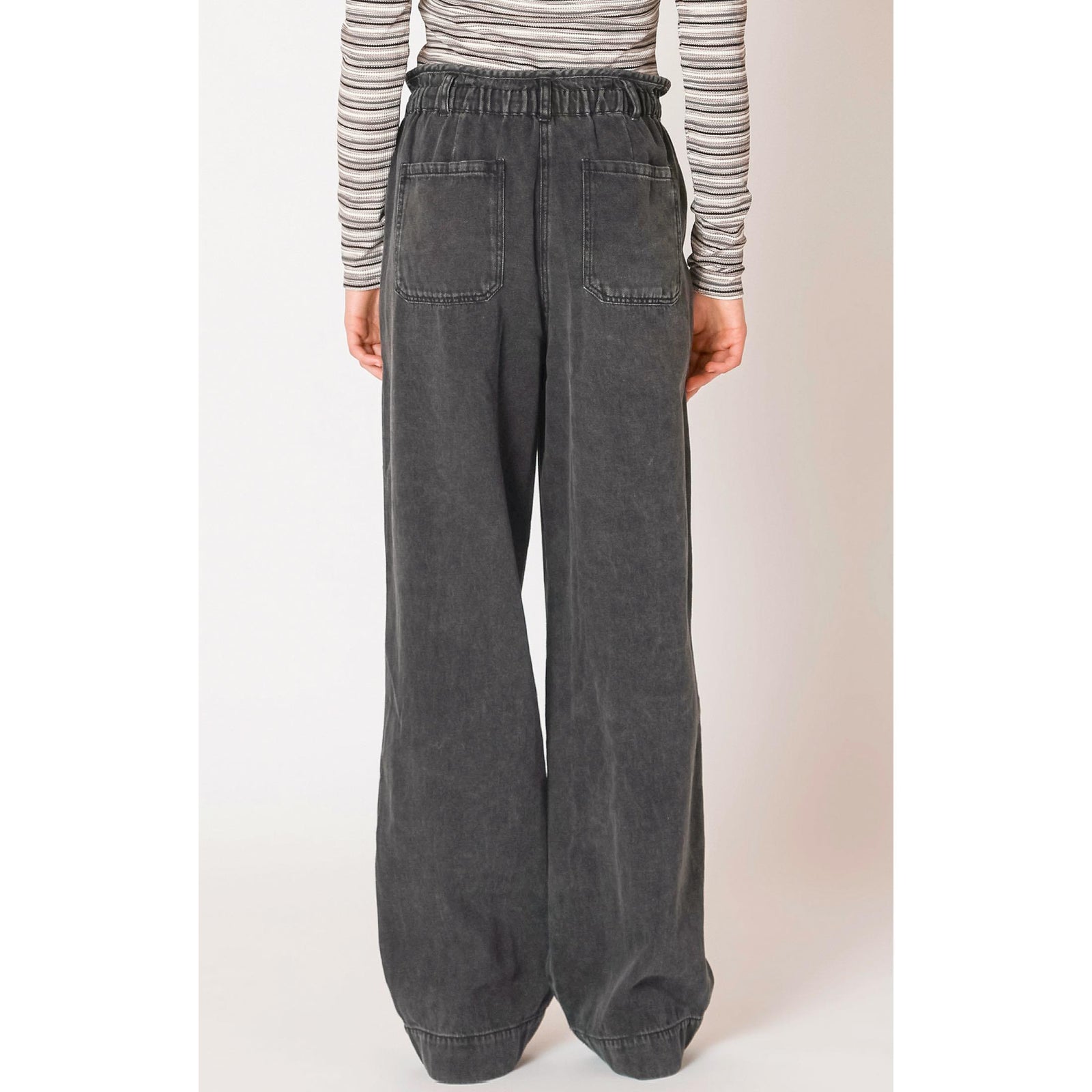 Dex Wide Leg Denim Pants in black feature a comfy drawstring waist and spacious pockets, perfect for summer adventures.