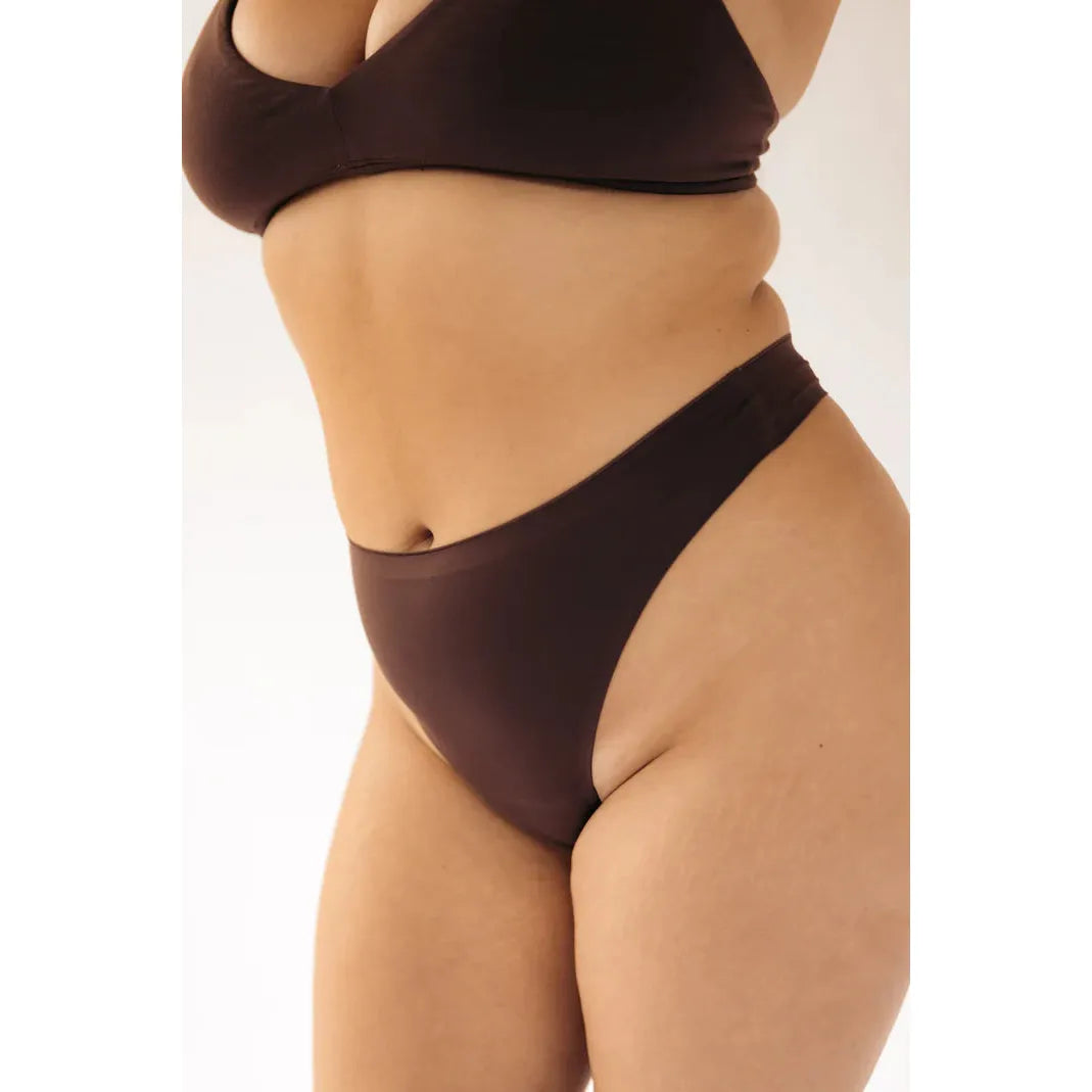HuHa Seamless High Rise Thong in brown, breathable tree-fiber fabric, ultra-lightweight and stretchy.