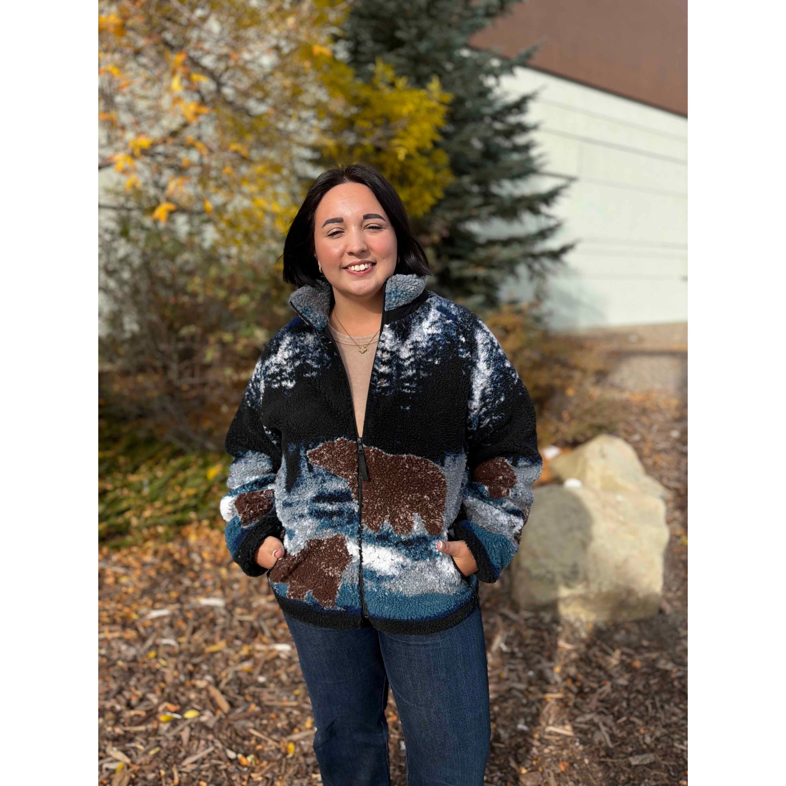 Kuwalla Printed Sherpa Jacket Bears in the Wild