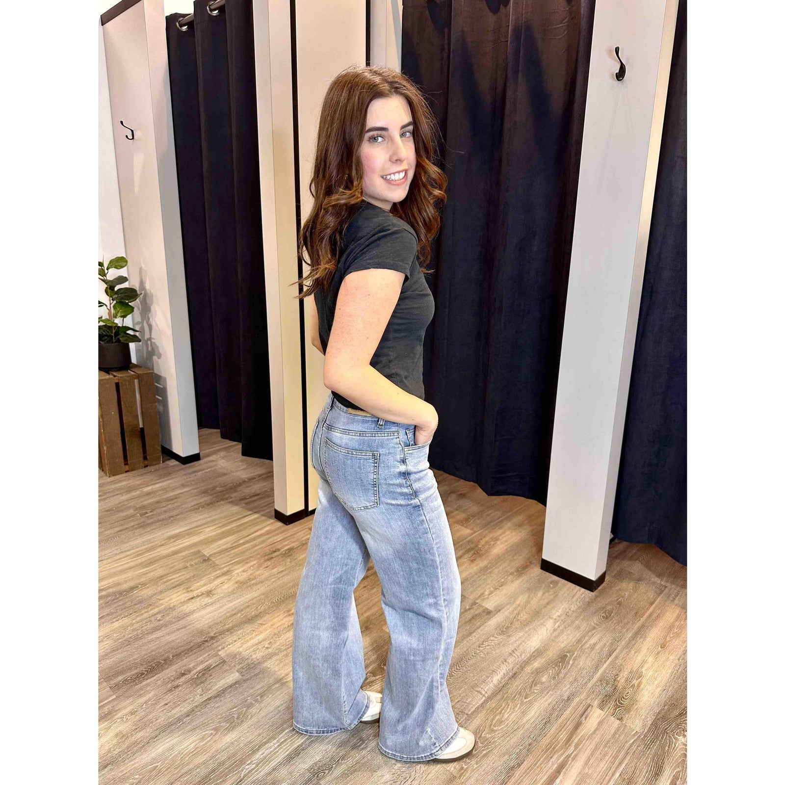 Molly Bracken Molly Bracken Jamie Wide Leg Denim Pant