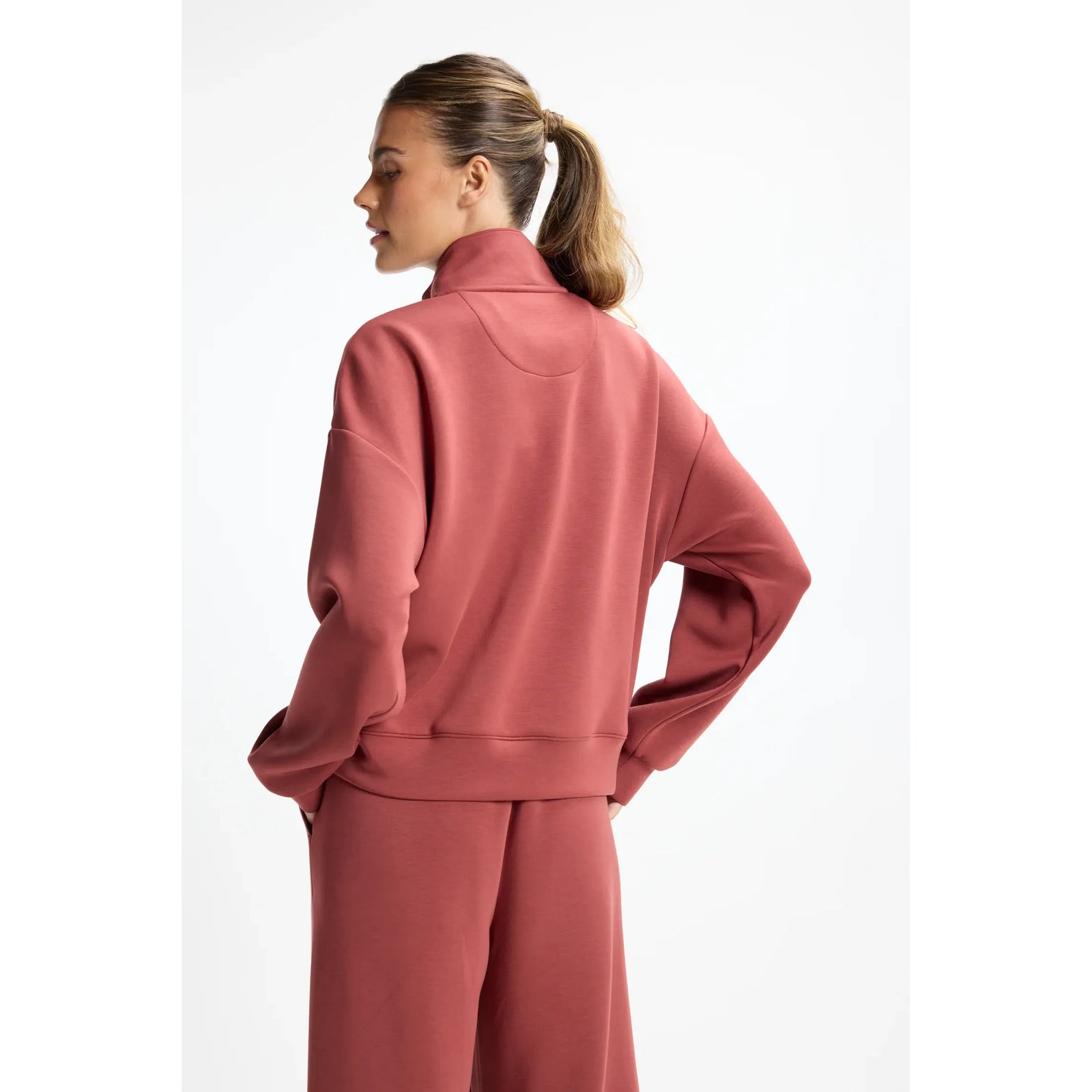 MPG Dreamweave Crossover Pullover
