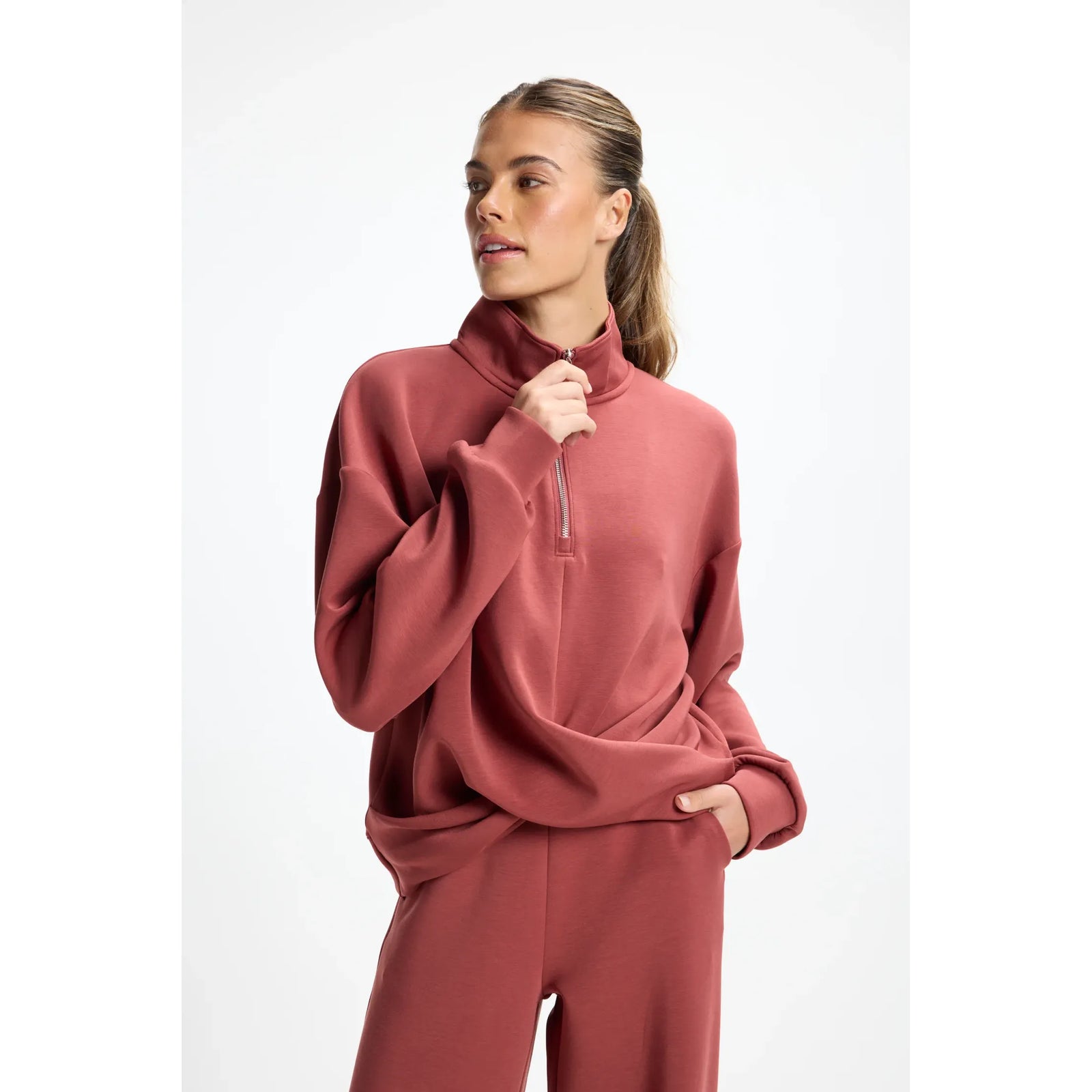MPG Dreamweave Crossover Pullover