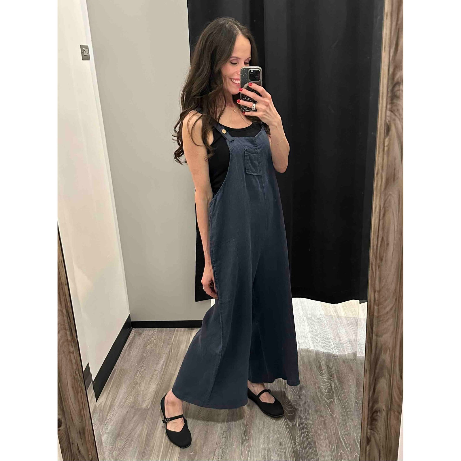 Sharlene in Sorella Linen Jumpsuit with Pockets and Straps, Small size, oversized fit, 100% linen.