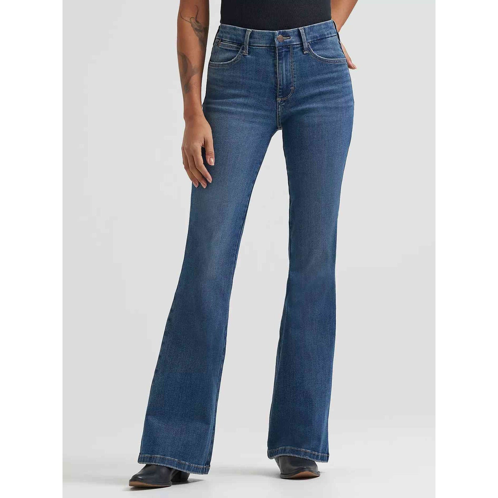 Wrangler Bespoke Flare Jeans in Lily: high-rise contoured waistband to prevent gapping angled back pockets flare