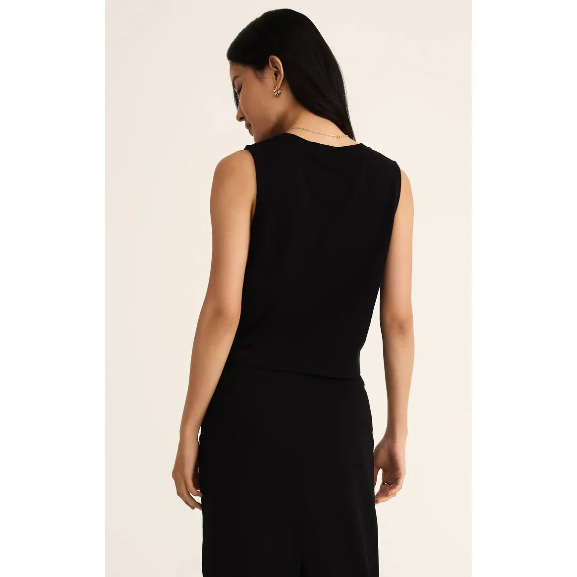 Z Supply Sloane Muscle Jersey Tank in true black, featuring a relaxed fit and soft cotton for everyday comfort.