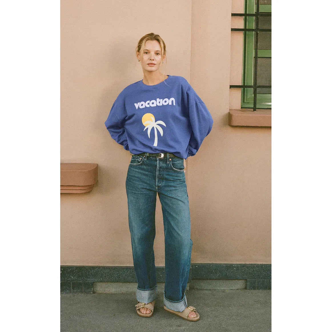 Shop the Z Supply Vacay Sunday Sweat Shirt, a comfy oversized sweatshirt with a fun "Vacation" graphic. Perfect for sunny days!