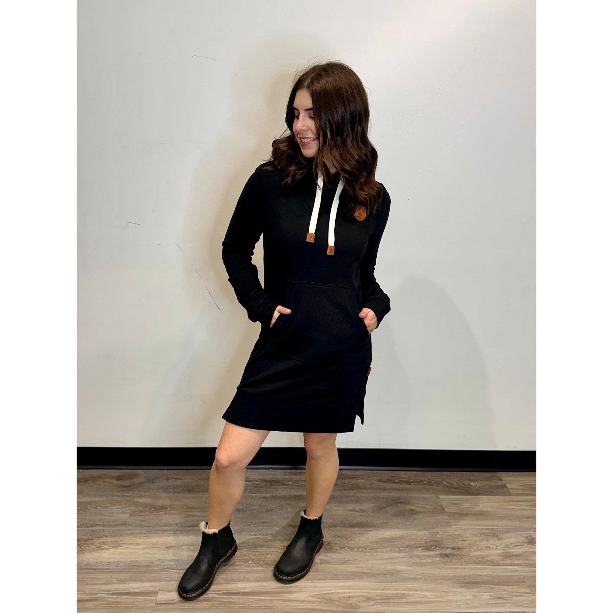 Wanakome Carmen Hoodie Dress