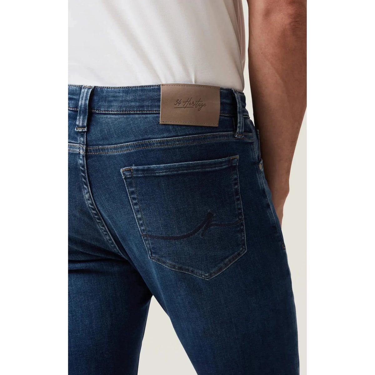 34 Heritage 34 Heritage Courage Dark Brushed Organic Ultra Denim