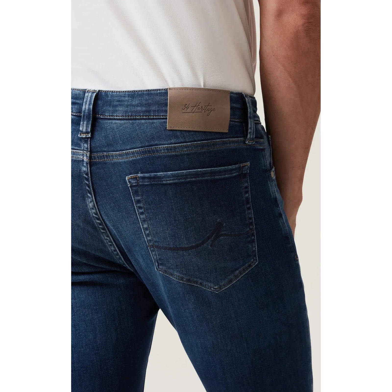 34 Heritage 34 Heritage Courage Dark Brushed Organic Ultra Denim