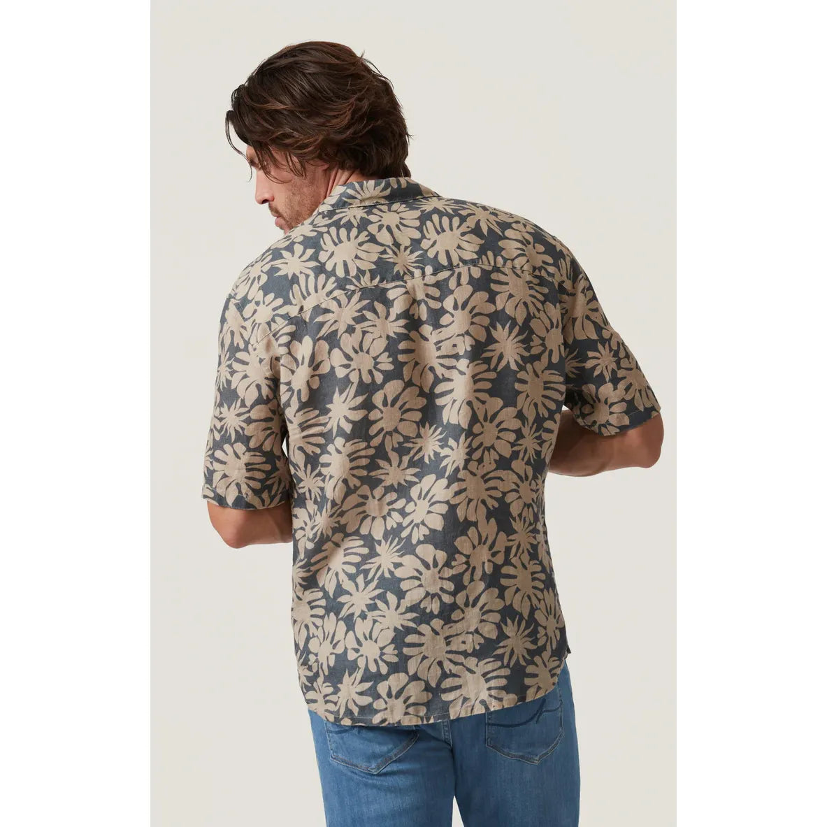 34 Heritage Bloom Short Sleeve Shirt, linen with beige floral print, short sleeves, back view.