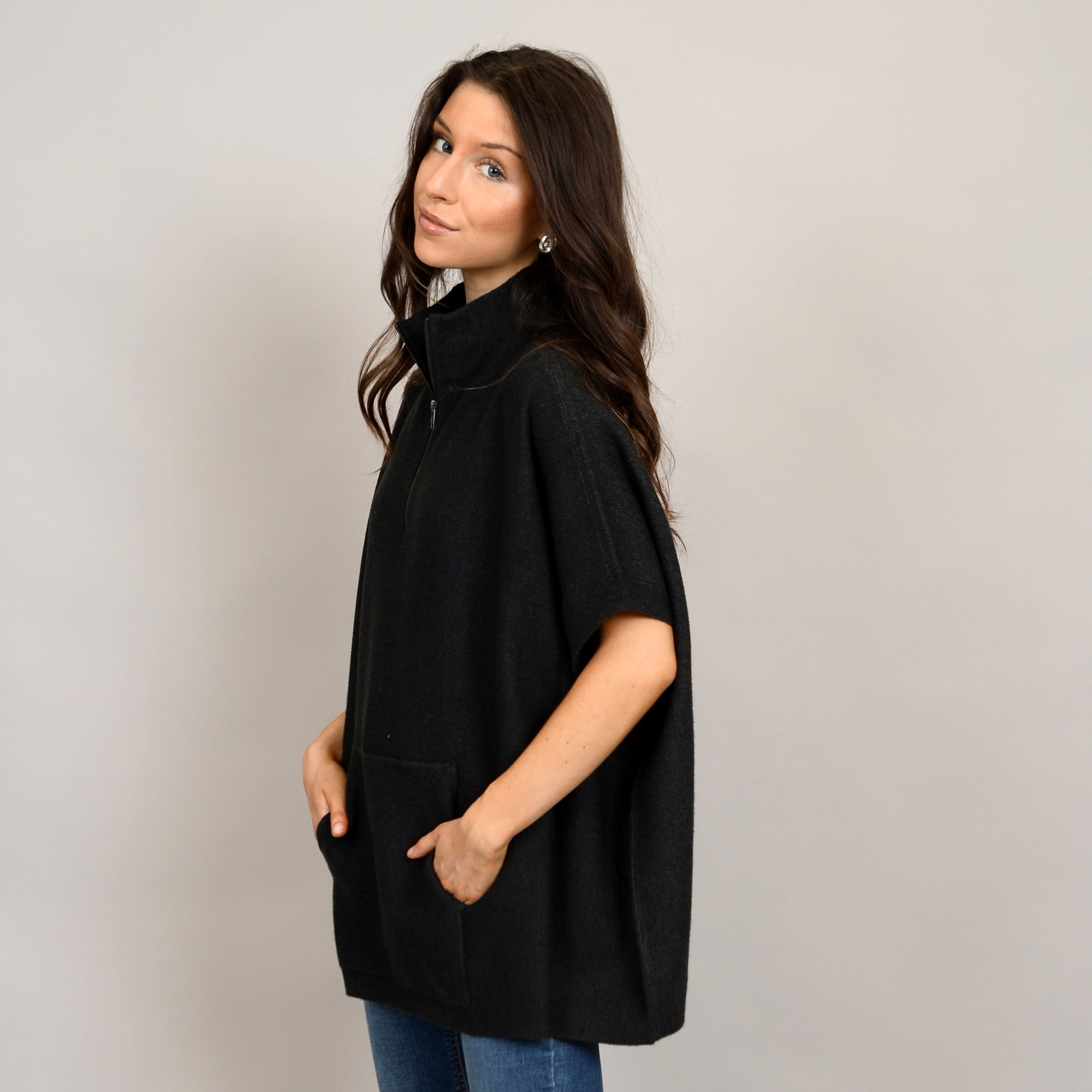 Cosima Sleeveless Funnel Poncho