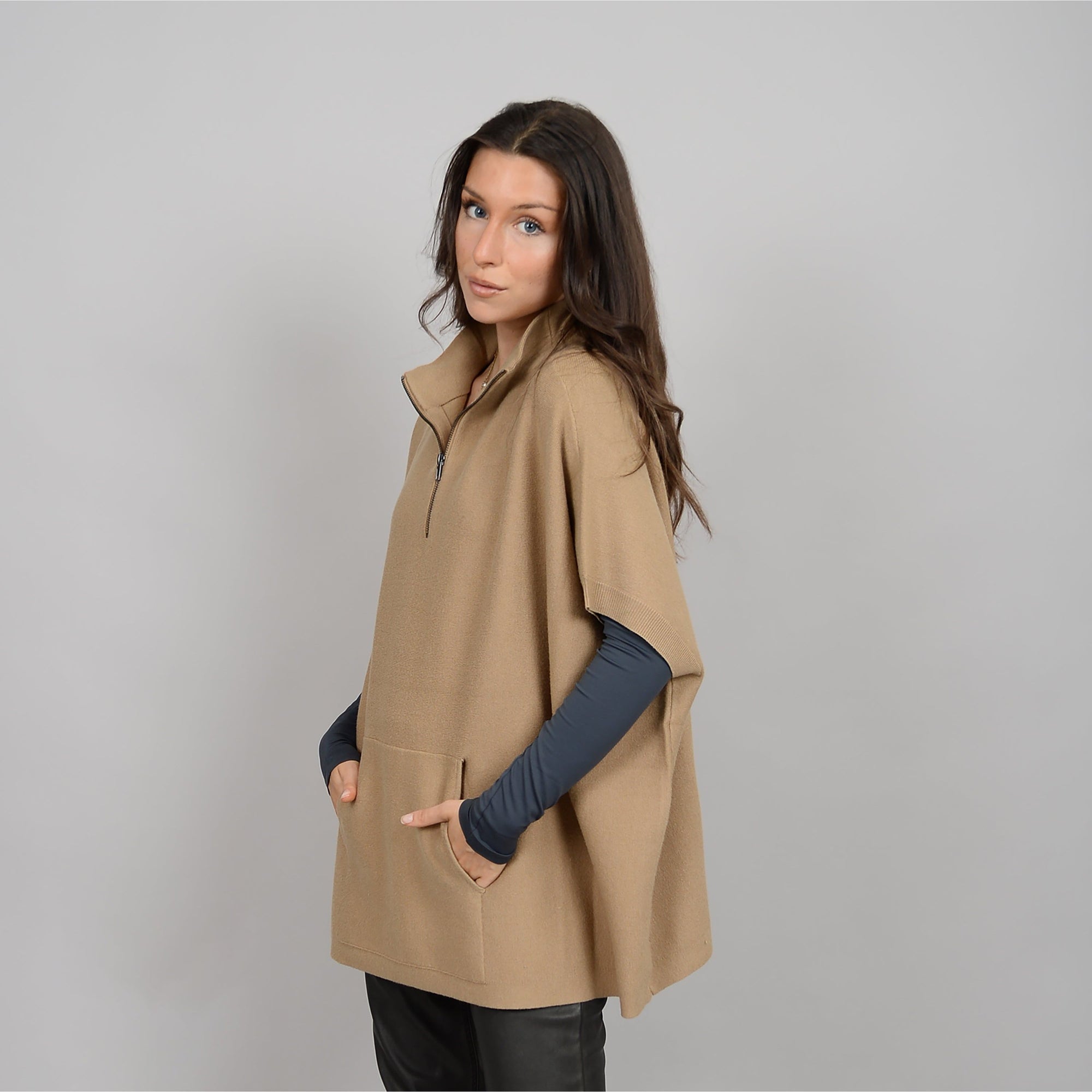 Cosima Sleeveless Funnel Poncho