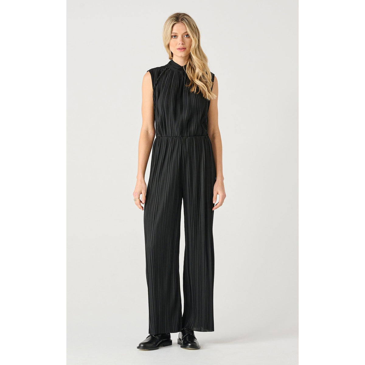 Dex Black Tape Pull On Pleated Pants