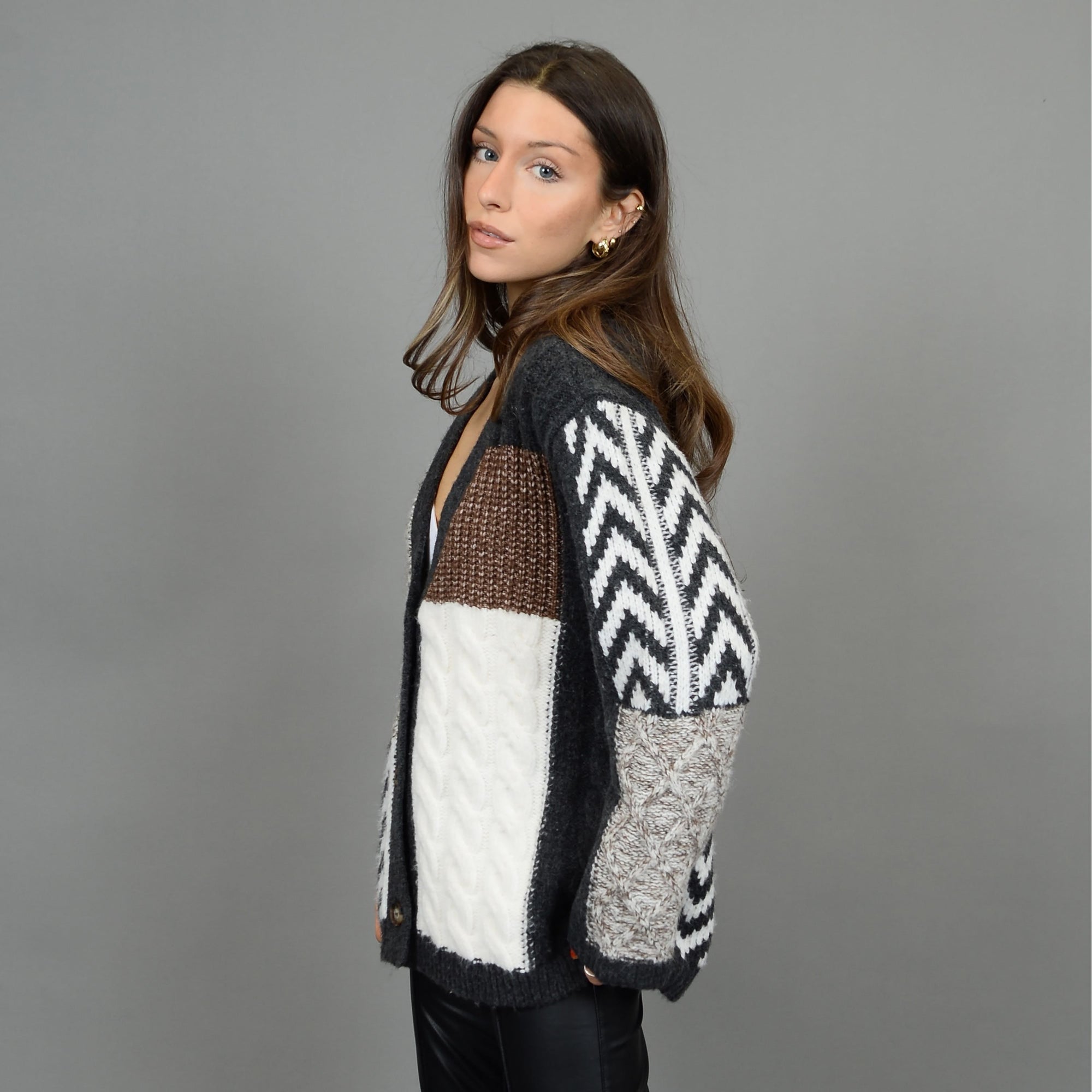 Ludmila LS Cardigan