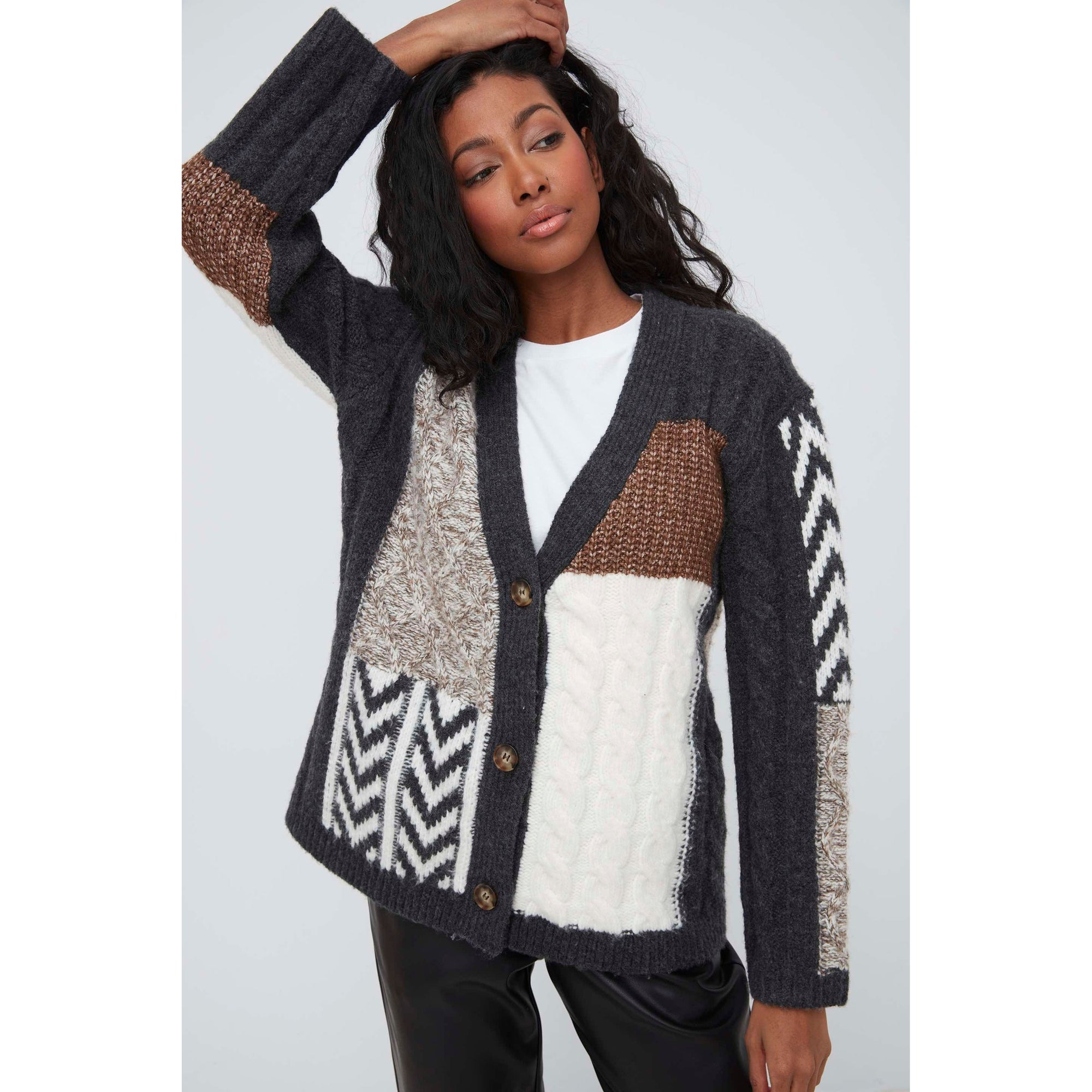 Ludmila LS Cardigan