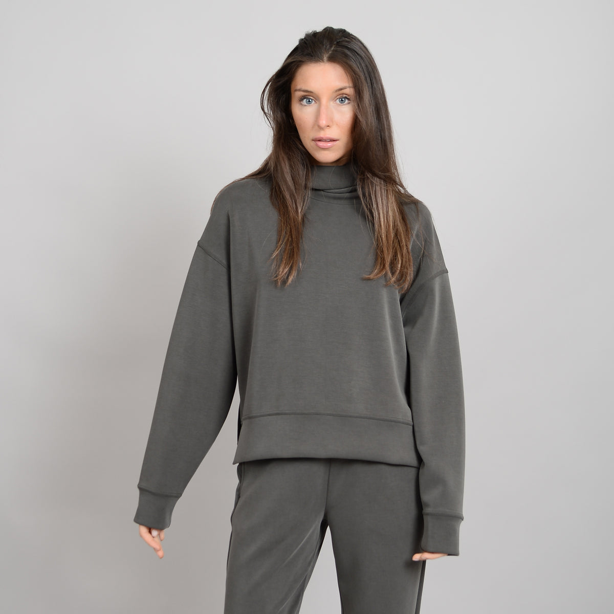 Peca Super Soft Modal Long Sleeve Turtle Neck