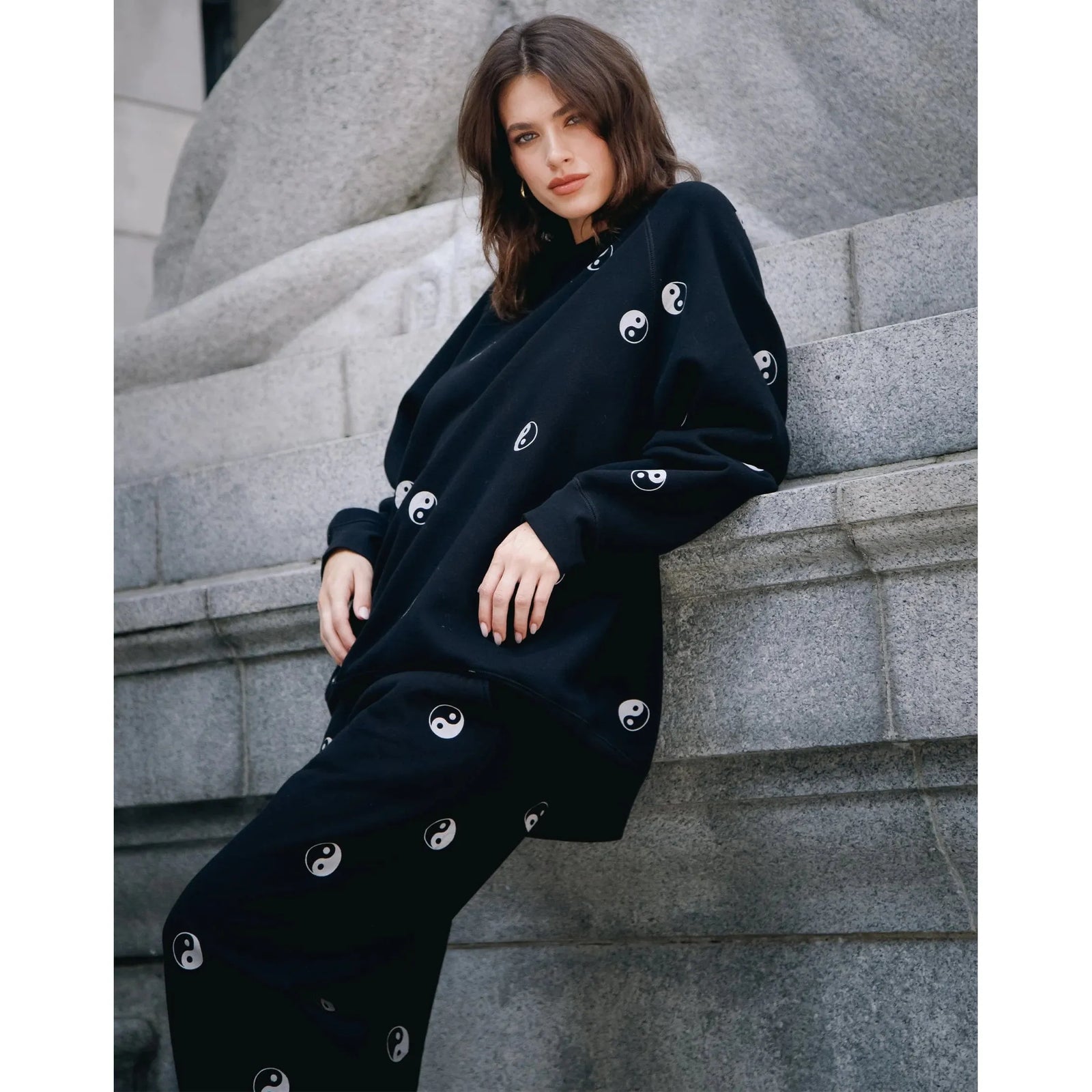 Brunette sweatshirt deals zara