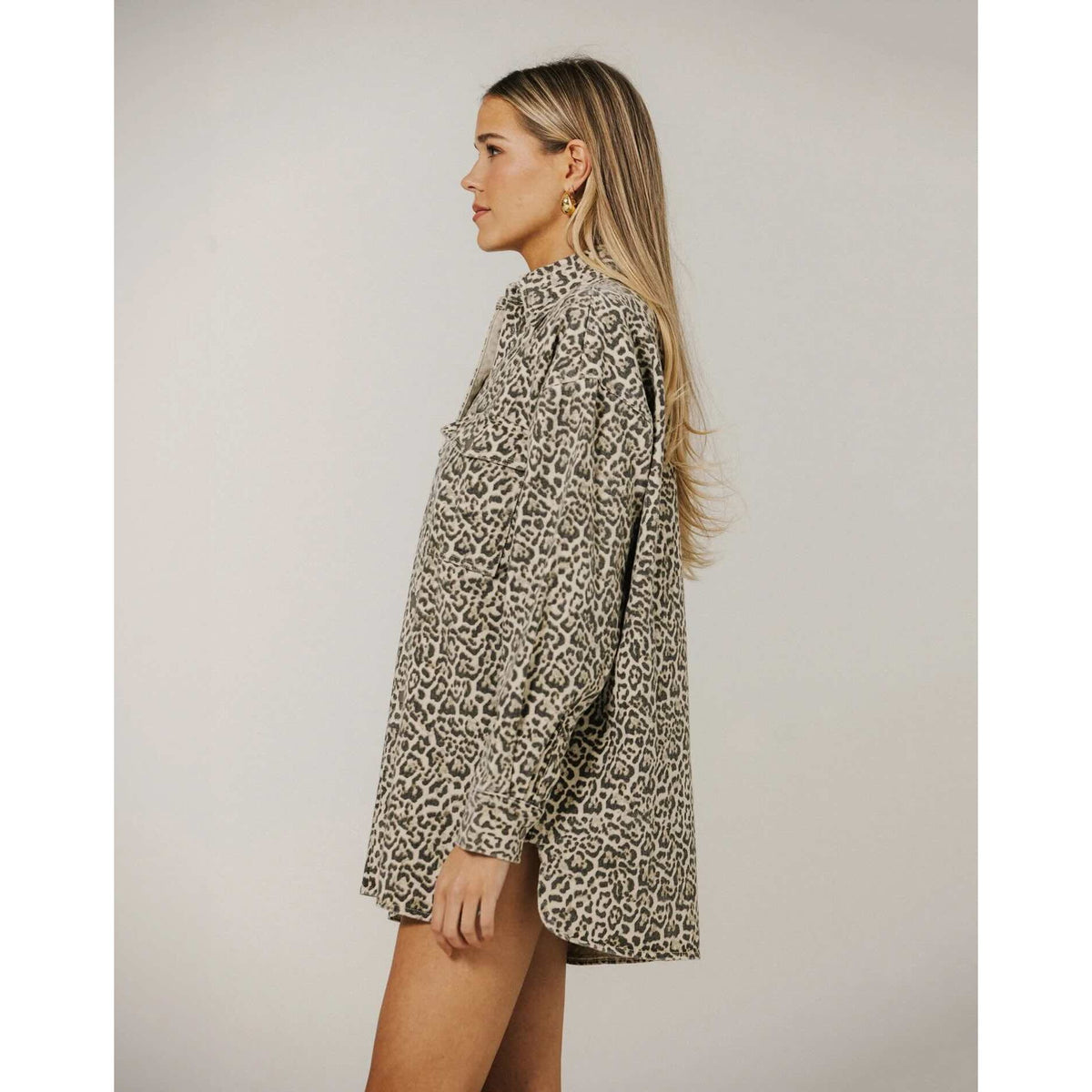 Brunette the Label Shania Denim Jacket, oversized cotton jacket with dropped shoulders and front pockets.