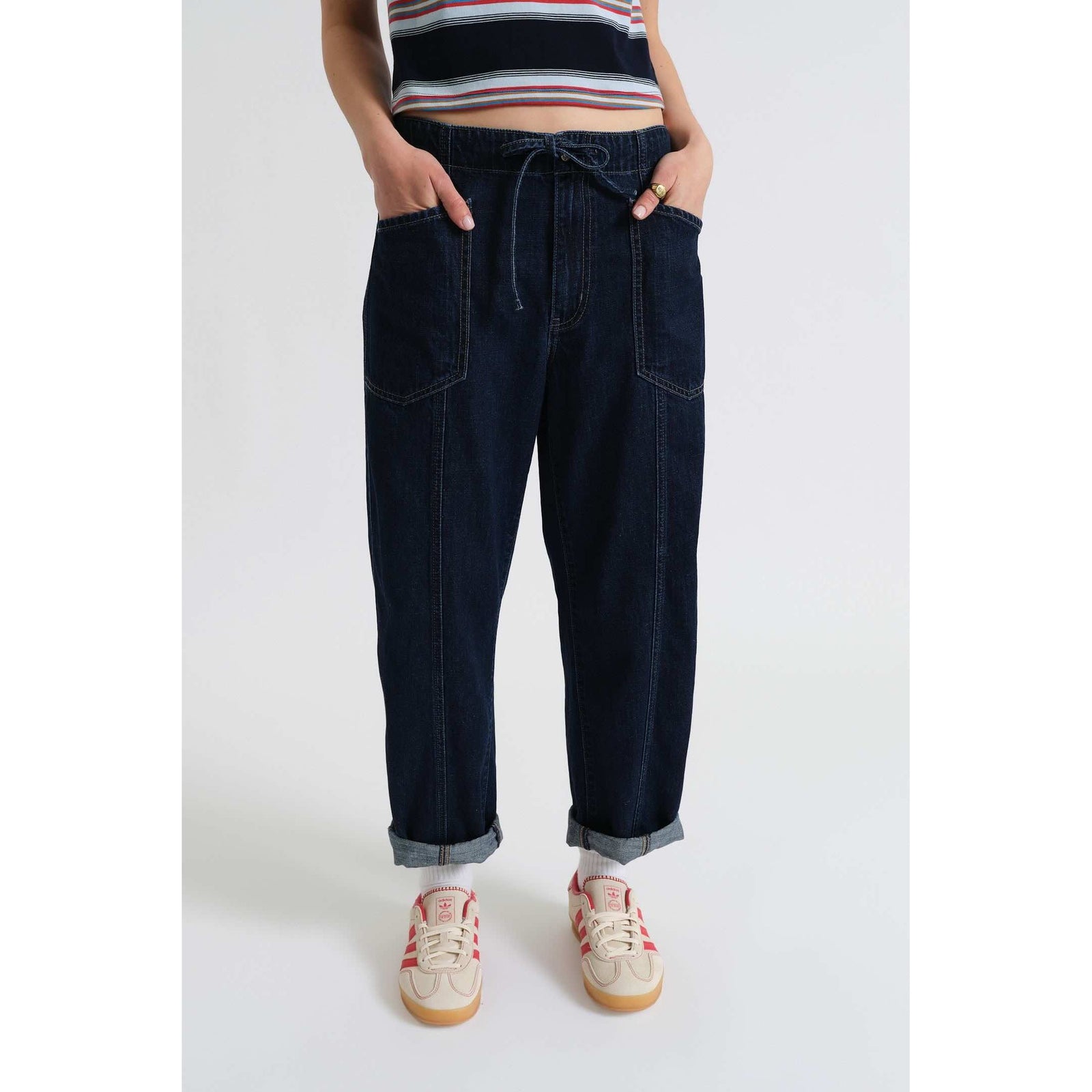 Daze Villa Drawstring Barrel pants in Blue Mood with a drawstring waist and cuffed hems