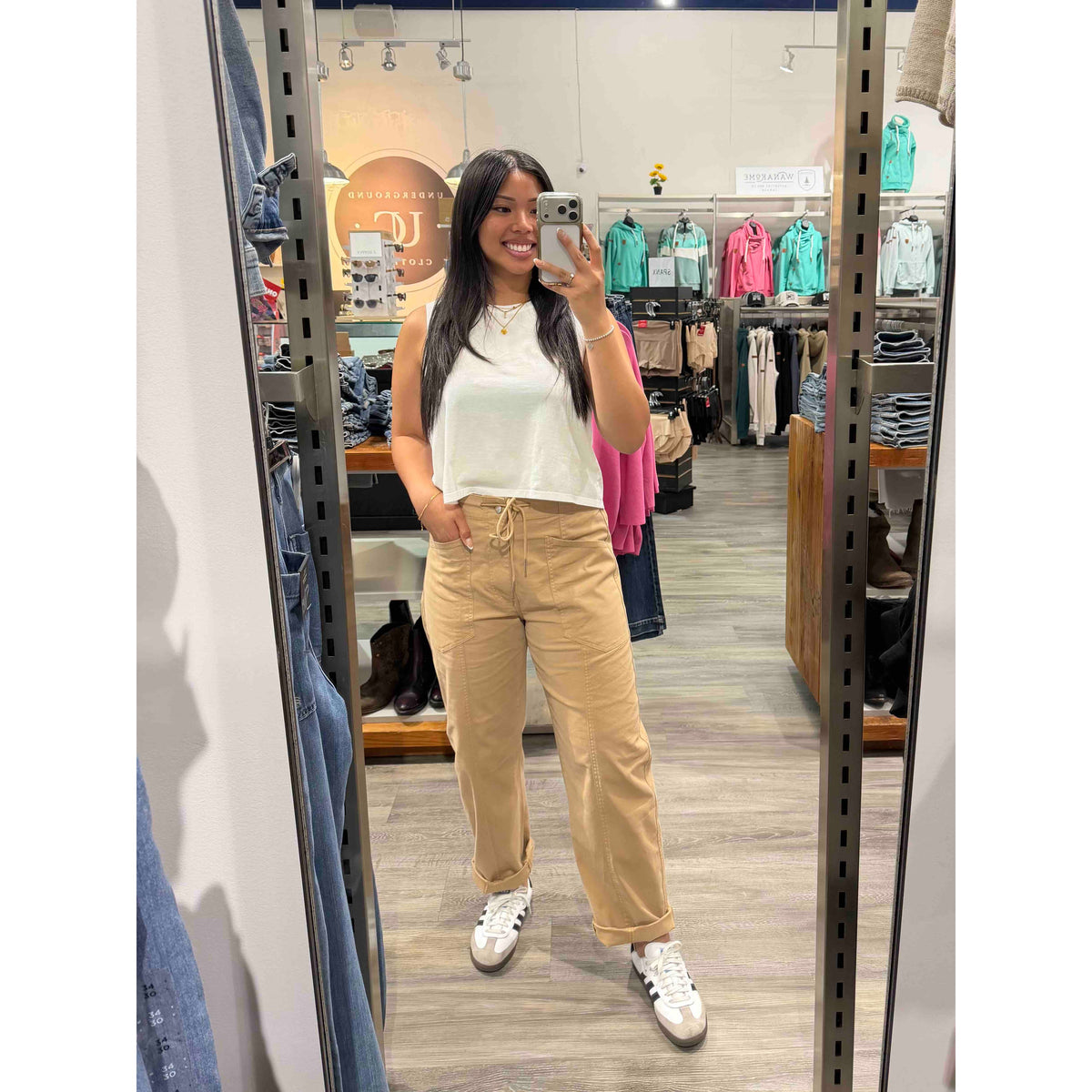 Daze Villa Drawstring Barrel Pant in Latte