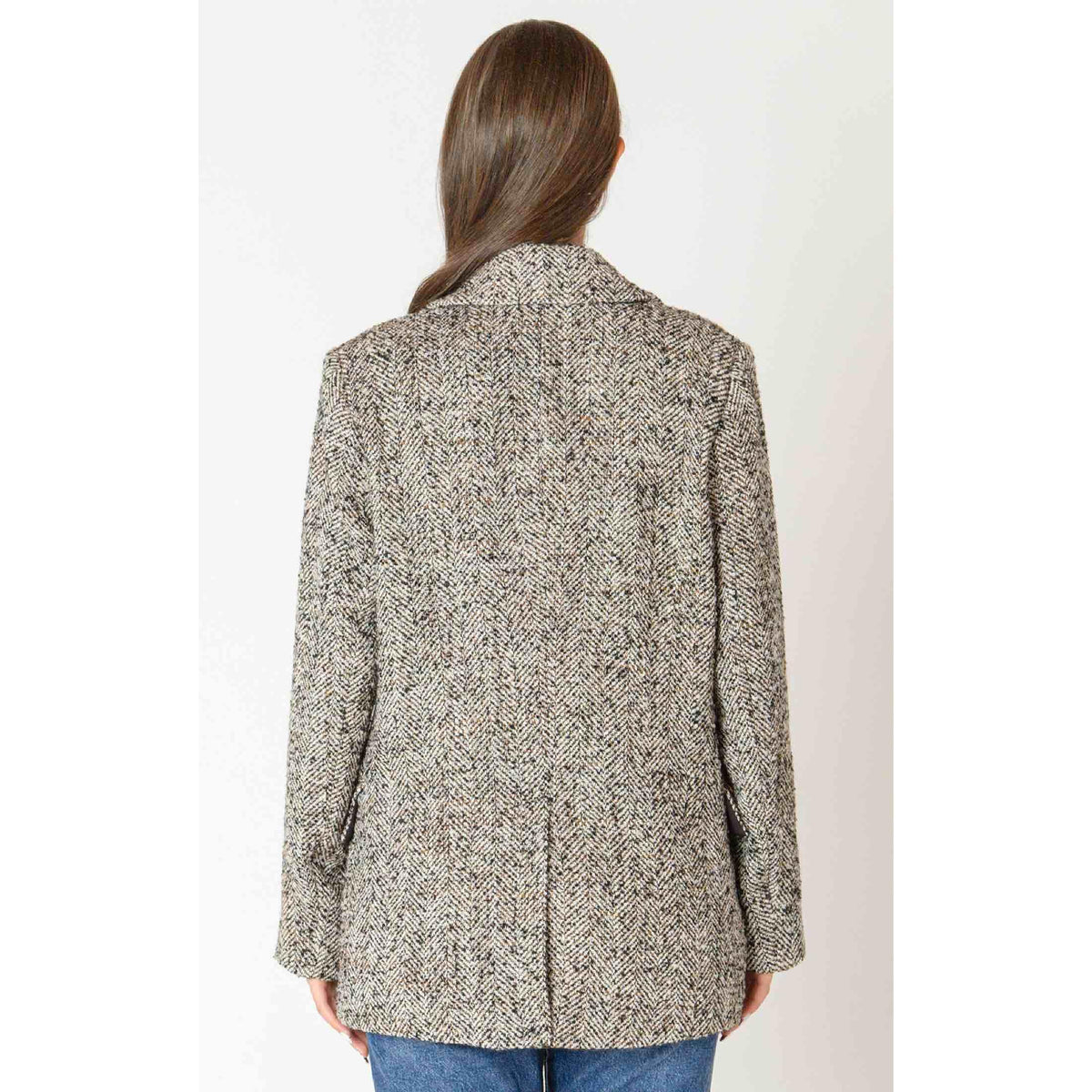 Stylish back view of the Dex Black Tape Textured Longline Blazer in cozy tweed, perfect for autumn layering.