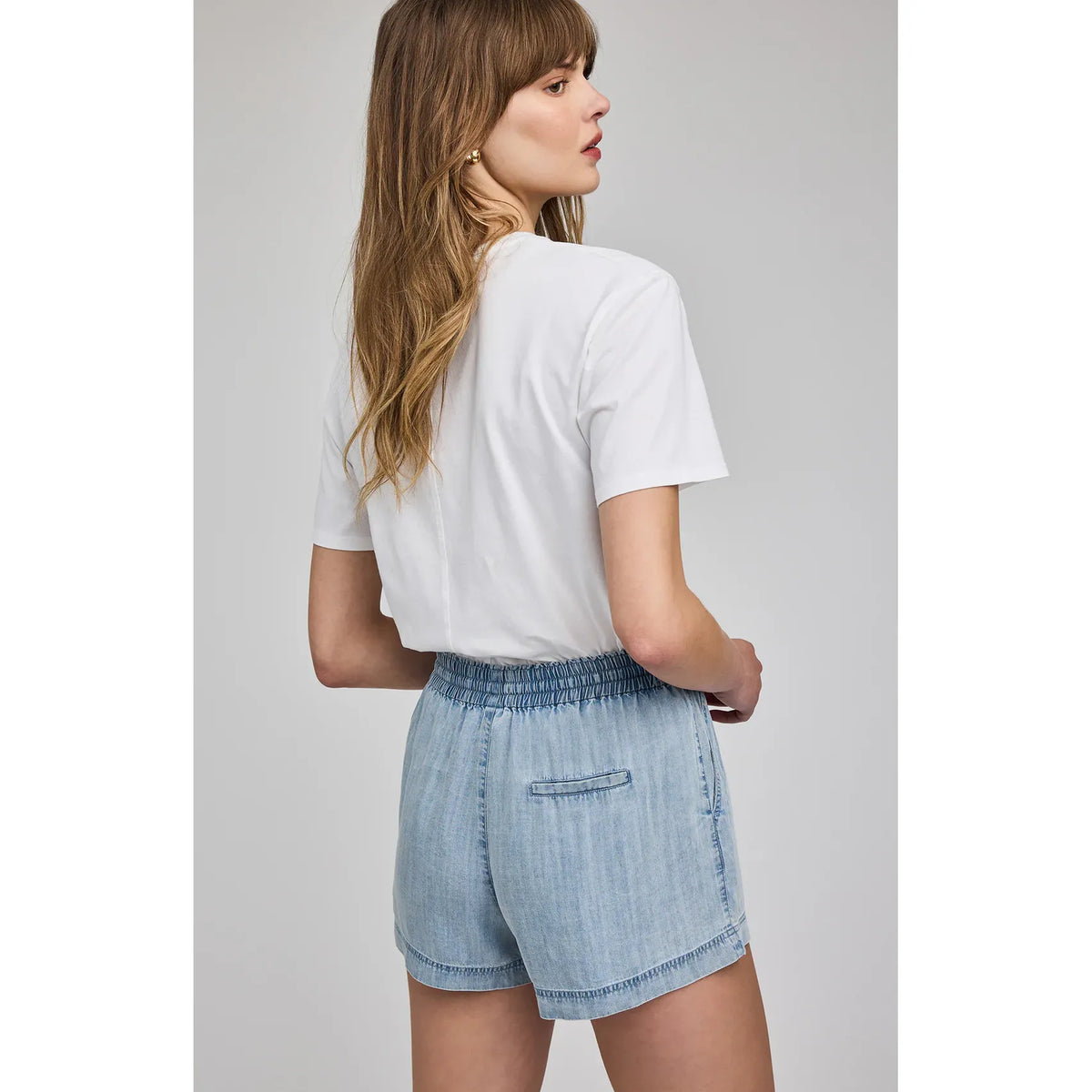 Gentle Fawn Tessa Short: 100% Tencel, high-rise elastic waistband with adjustable drawcord, washed finish