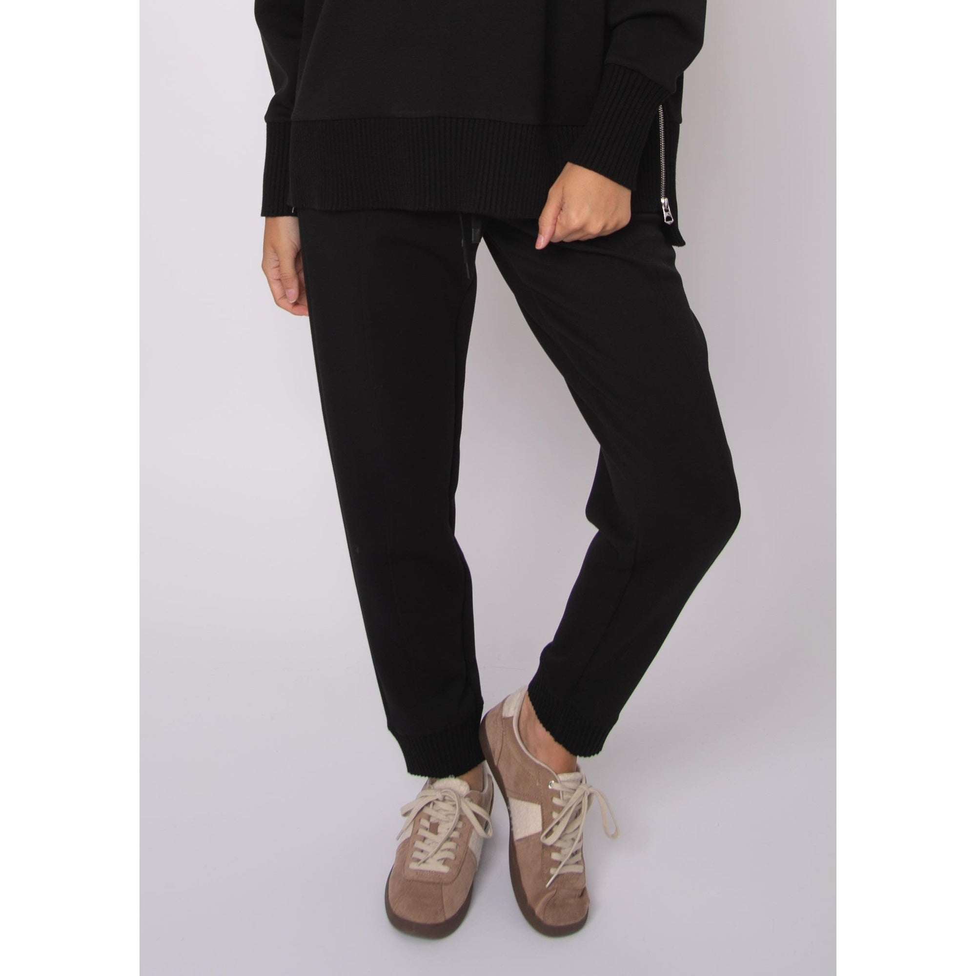 Joselle soft knit pull-on jogger pants with drawstring waist, relaxed fit, cuffed ankles in black.