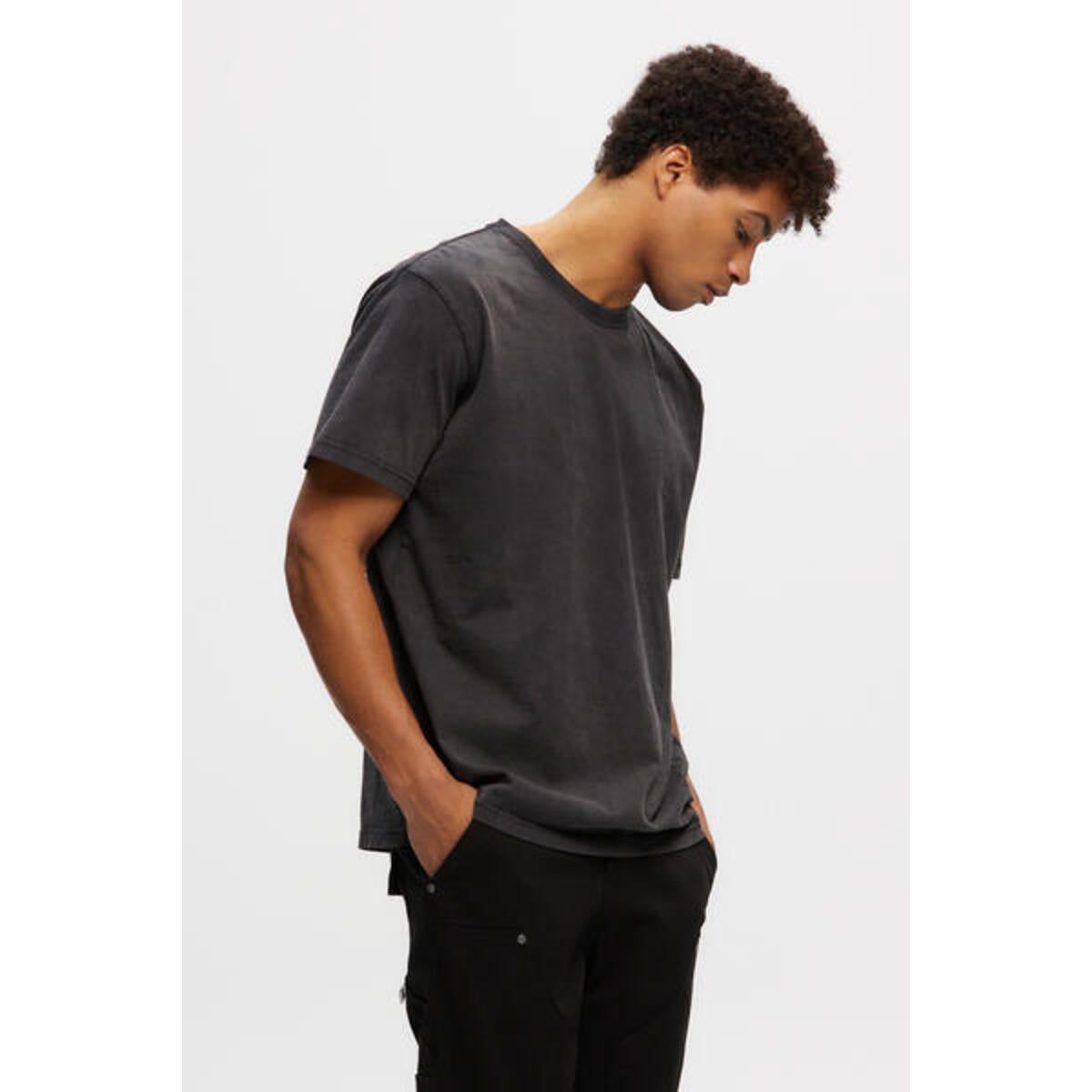 Kuwalla Heavyweight Boss Tee – oversized, 100% cotton with vintage wash for a relaxed fit.