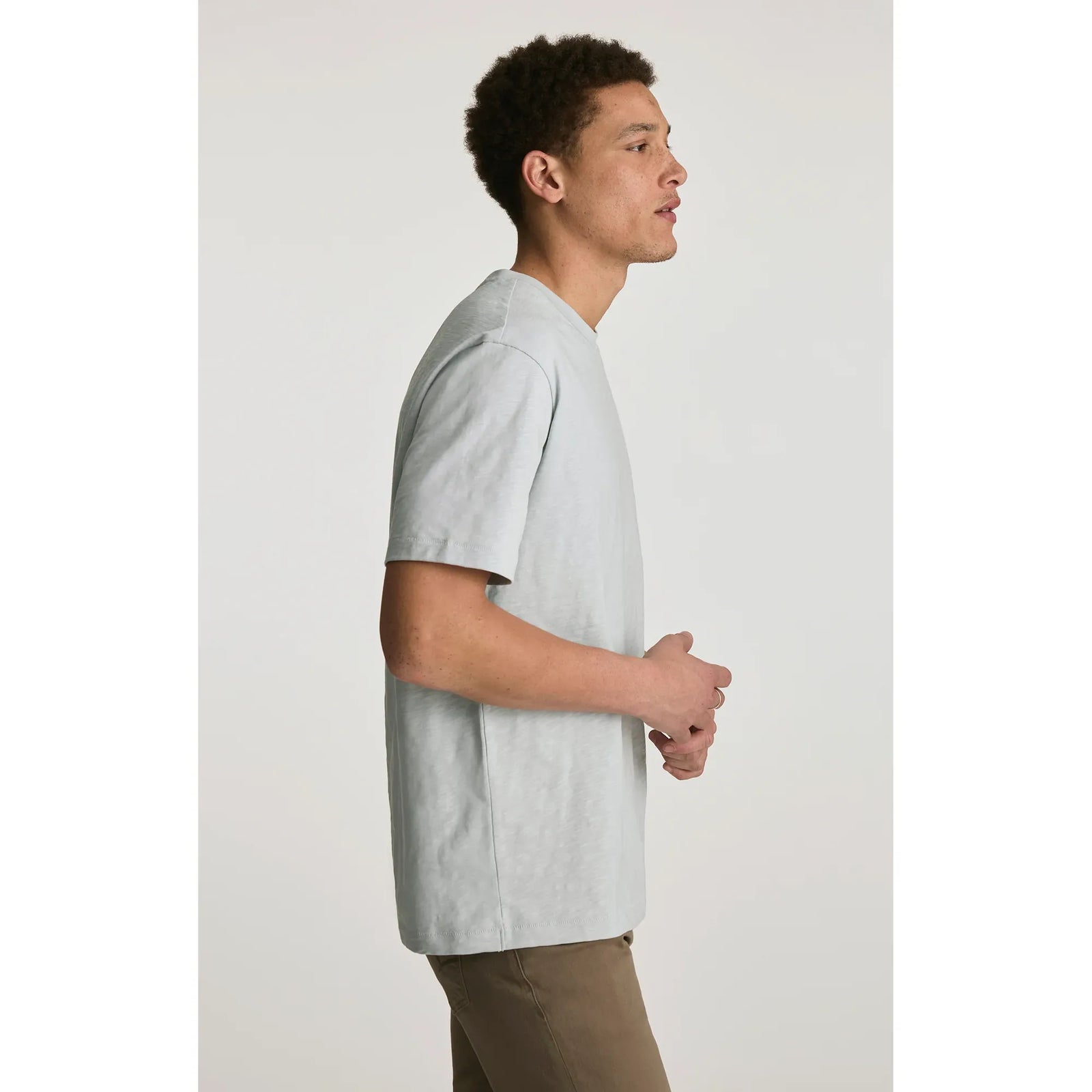Mavi Slub Crew Neck Tee in light gray with relaxed fit short sleeves on a model