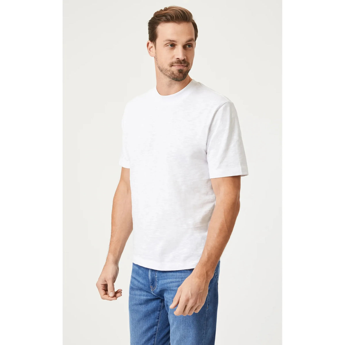 Mavi Slub Short Sleeve T-Shirt in white, featuring a classic crewneck and elegant detailing for effortless style.