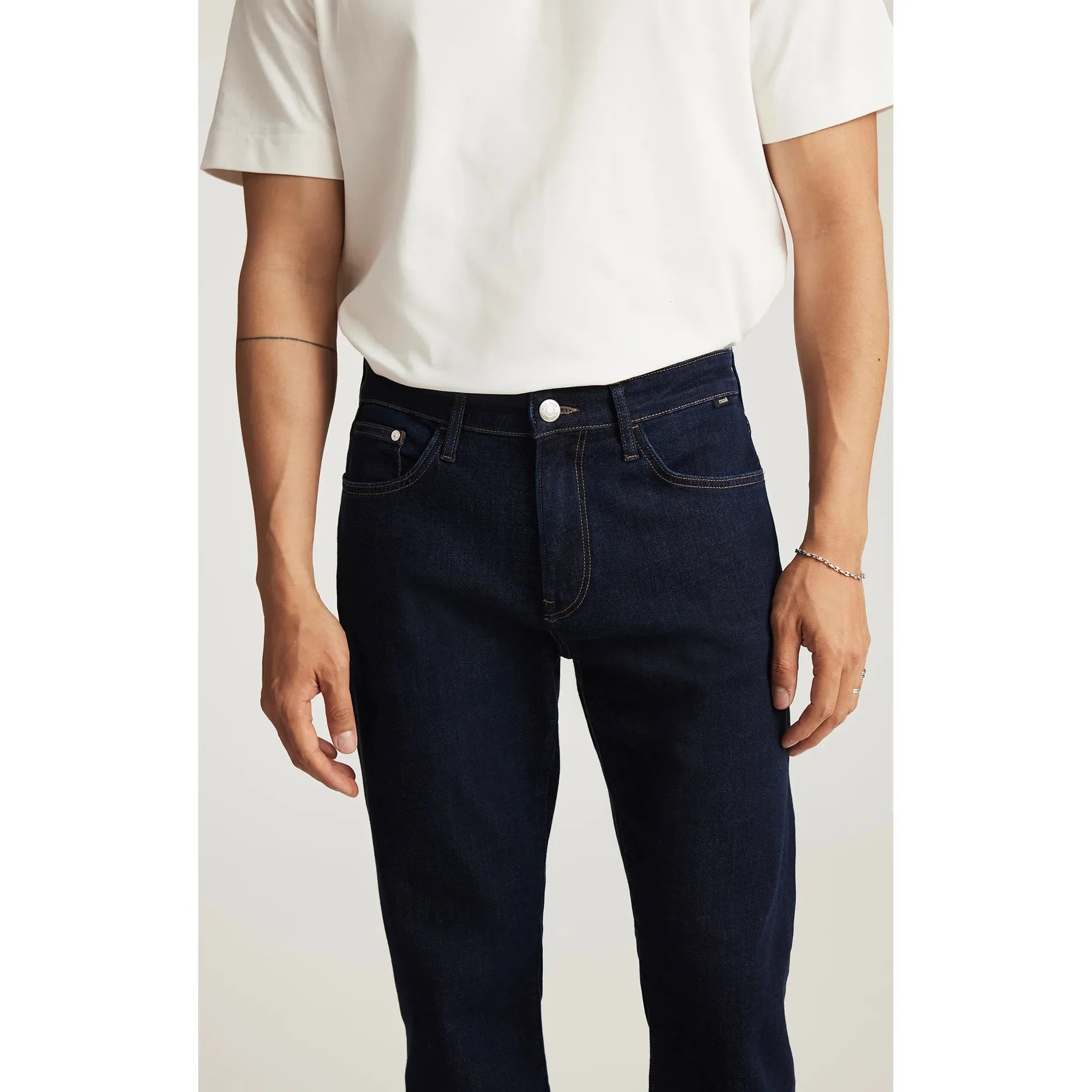 Mavi Zach Rinse Feather Blue Denim jeans in dark indigo with a straight-leg fit.