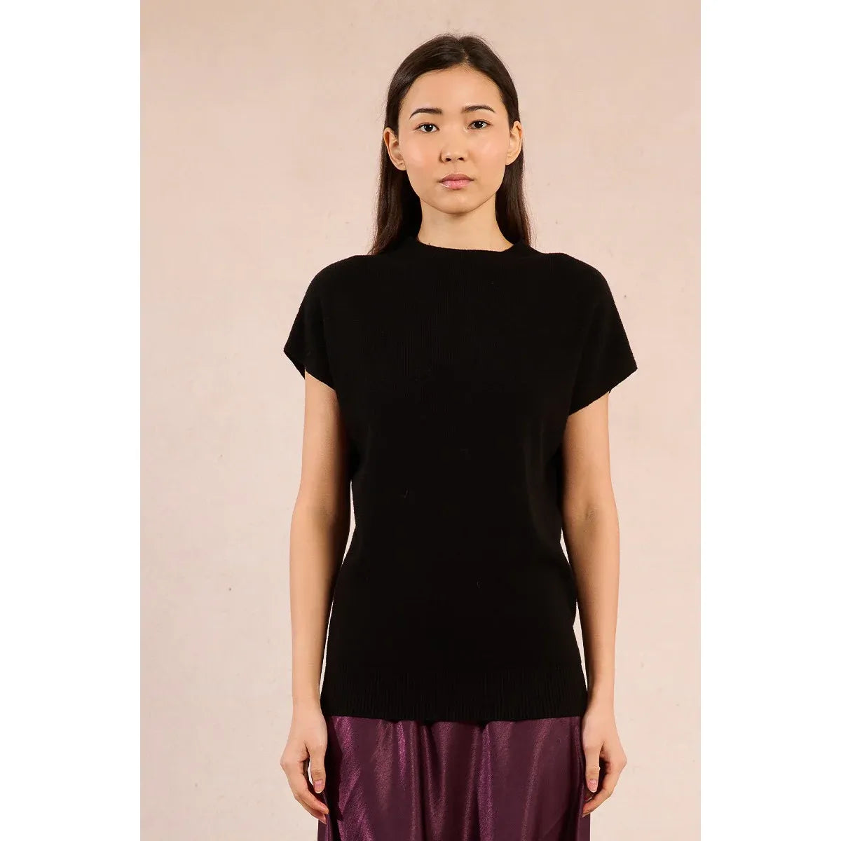 Black Molly Bracken knitted crew-neck sweater with short sleeves and relaxed straight fit on model