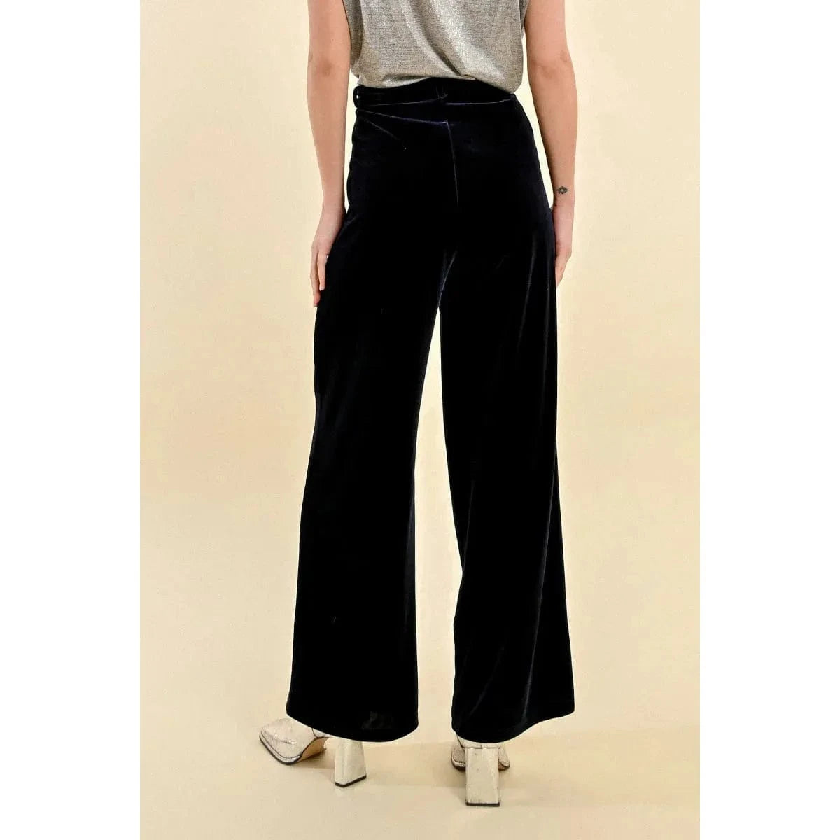 Molly Bracken Molly Bracken Flowing Velvet Pants