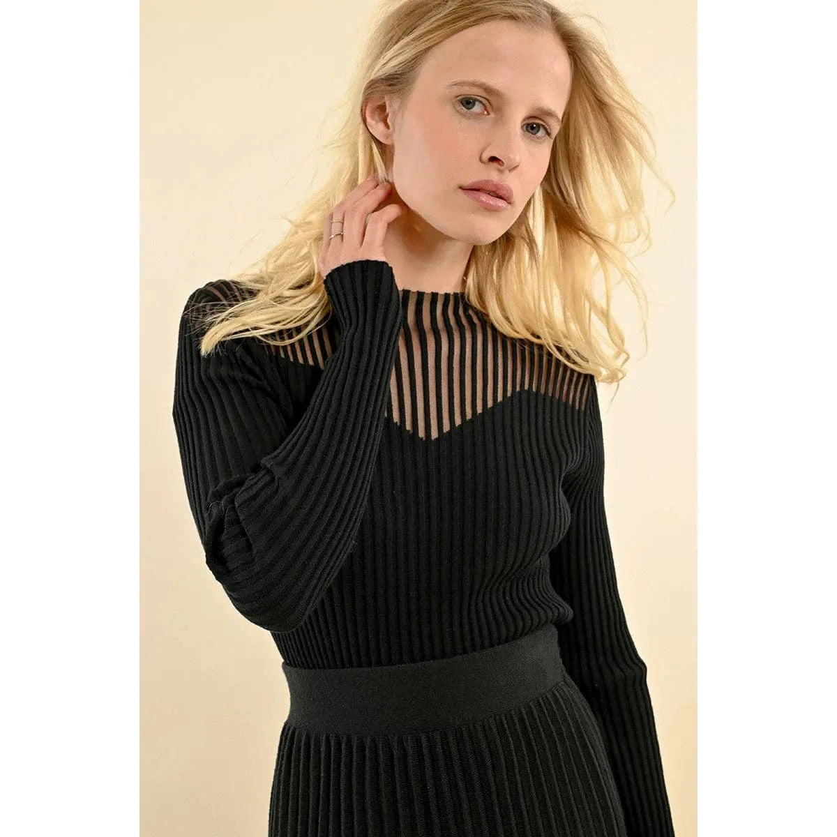 Molly Bracken Molly Bracken Ribbed Sweater