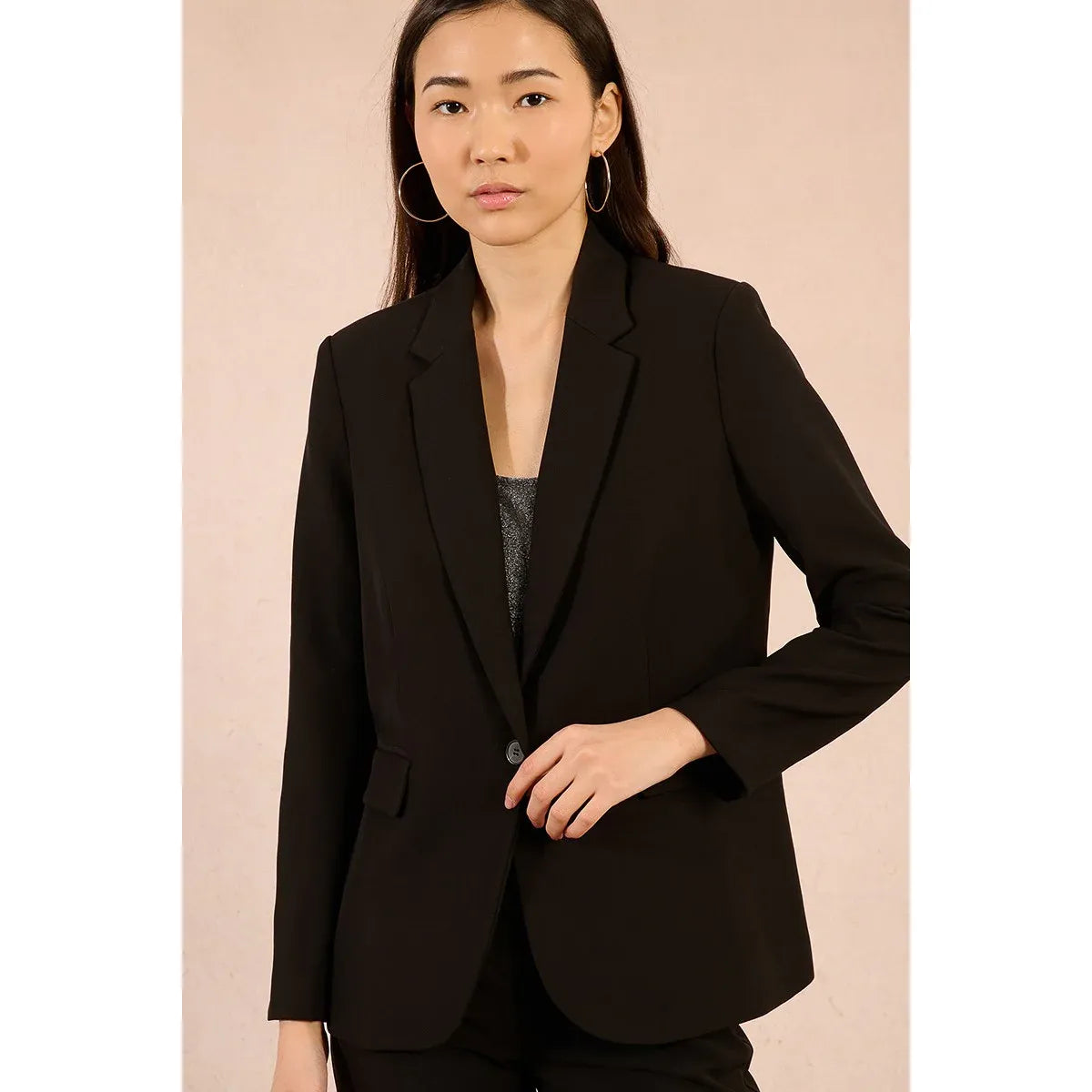 Model wearing Molly Bracken Woven Blazer - tailored black blazer with structured silhouette and wide collar.