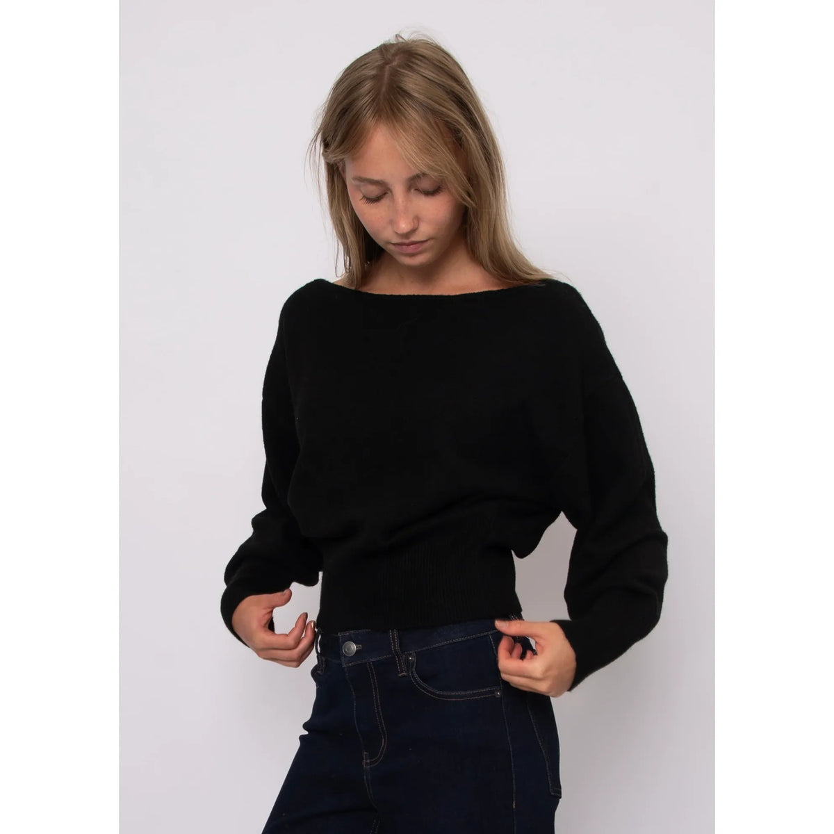 Nilamani Boat Neck Long Sleeve Sweater