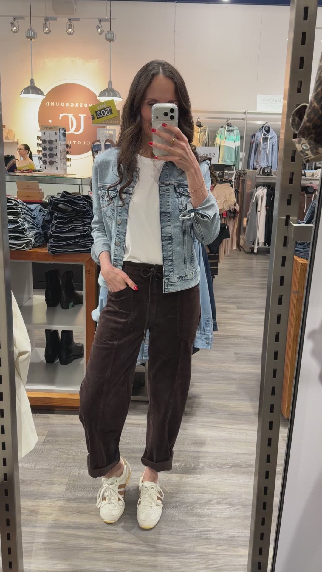 Daze Villa Drawstring Barrel Pant in Chocolate