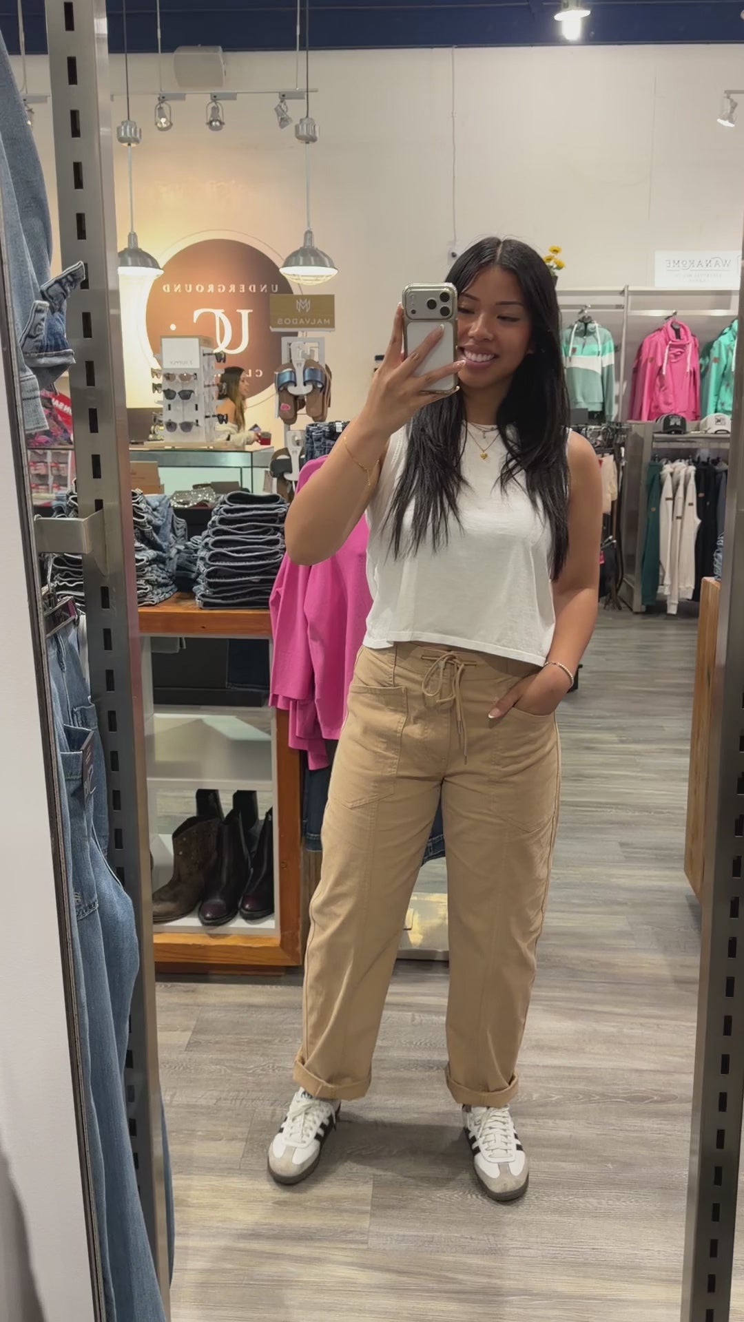 Daze Villa Drawstring Barrel Pant in Latte