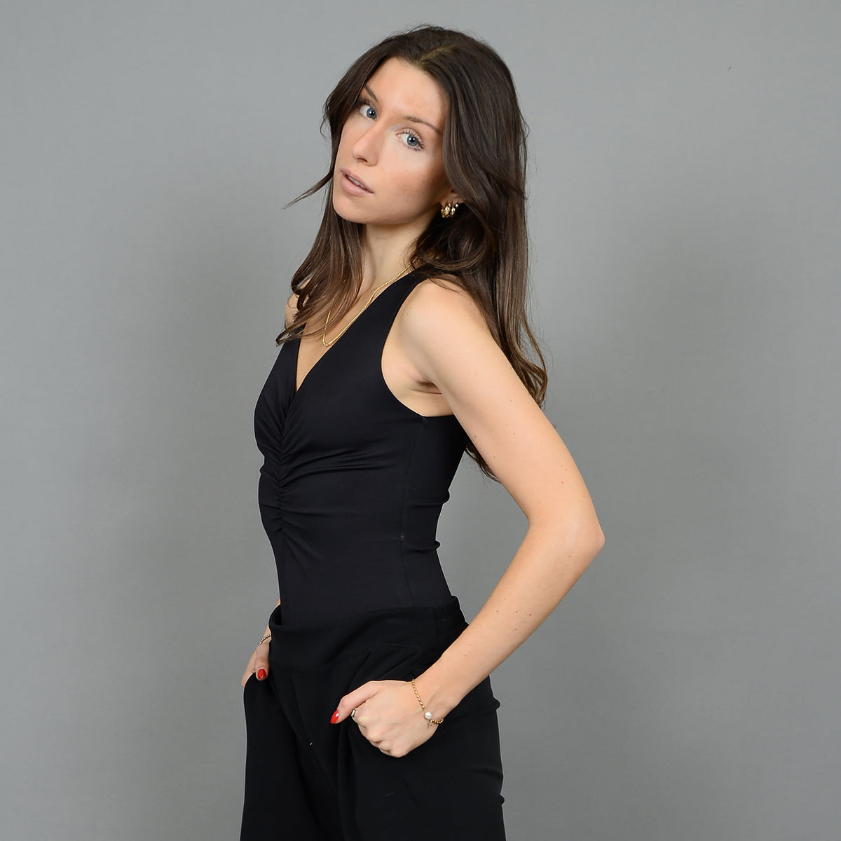 RD Second Skin Viola Sleeveless Vneck Bodysuit