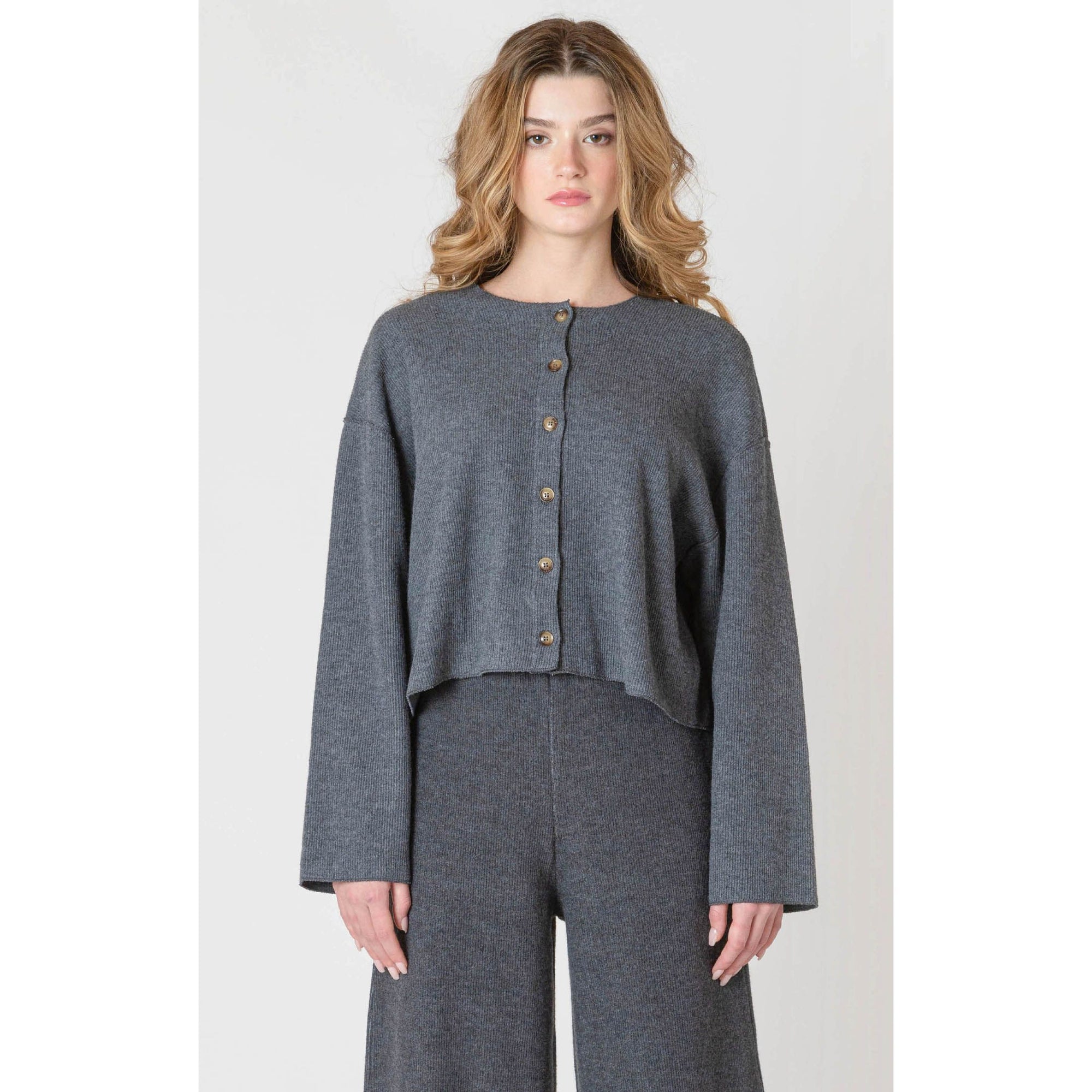 Room 34 Ribbed Cardigan in heather gray, cropped front-button cardigan with long sleeves and wooden buttons.