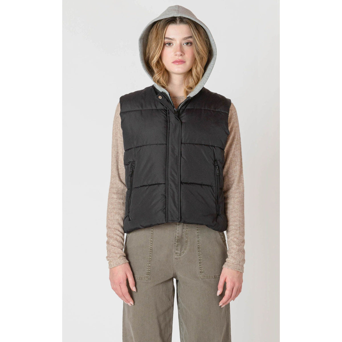 Room 34 Short Hooded Puffer Vest