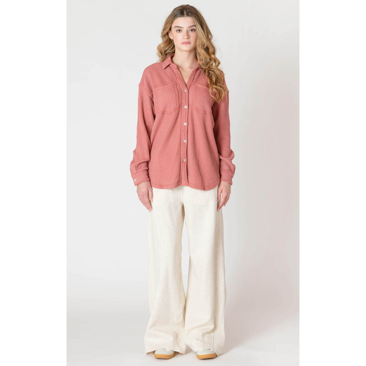 Cozy up in the Room 34 Thermal Knit Jacket, perfect for layering and adding style to your autumn wardrobe.