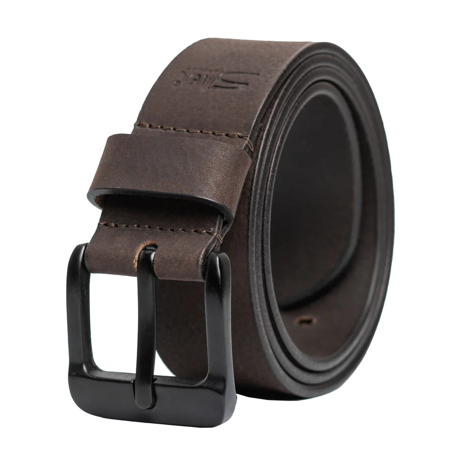 Silver Jeans pebble-grain 40mm leather belt with gun-barrel buckle.