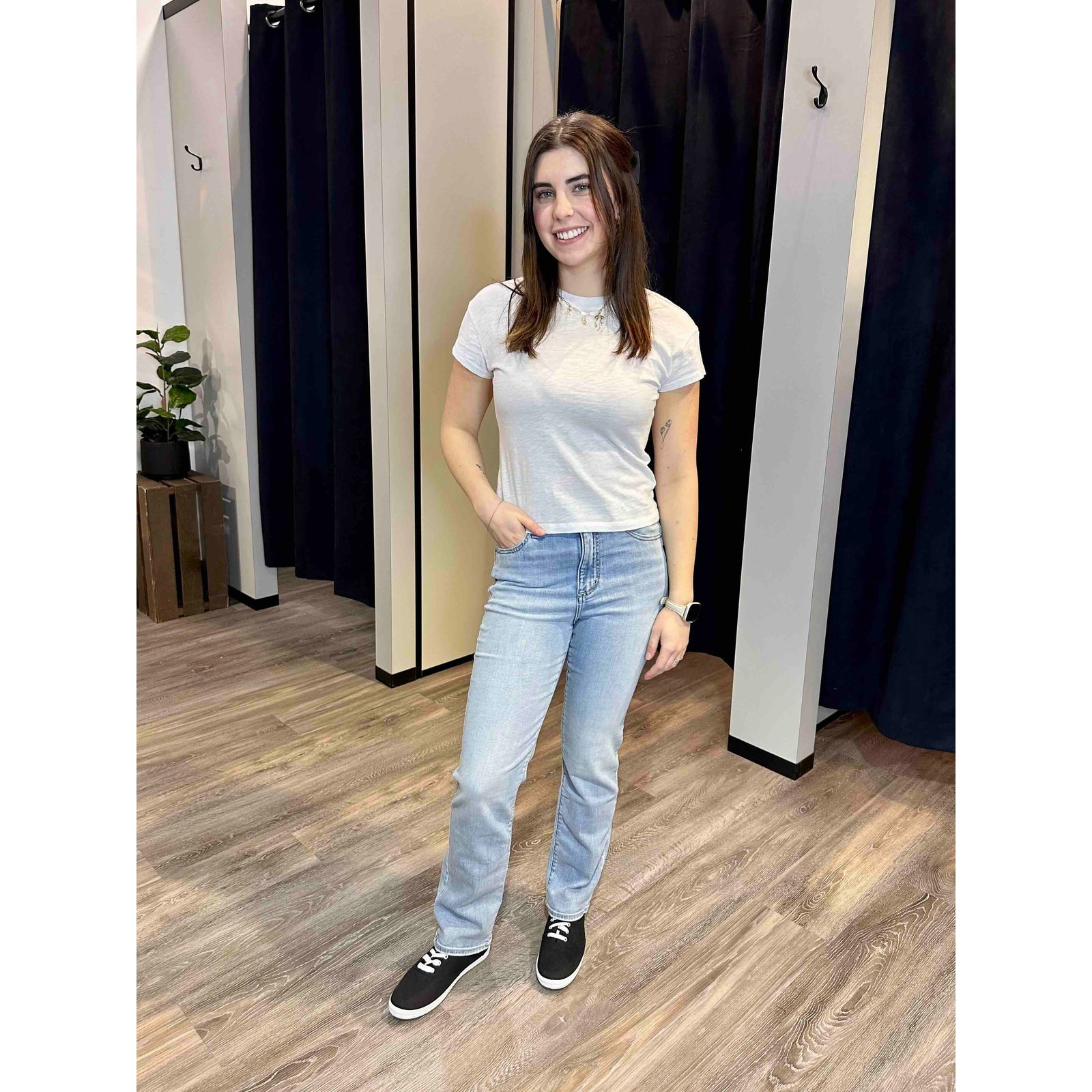 Silver Jeans Silver Isbister High Rise Ankle Straight Indigo